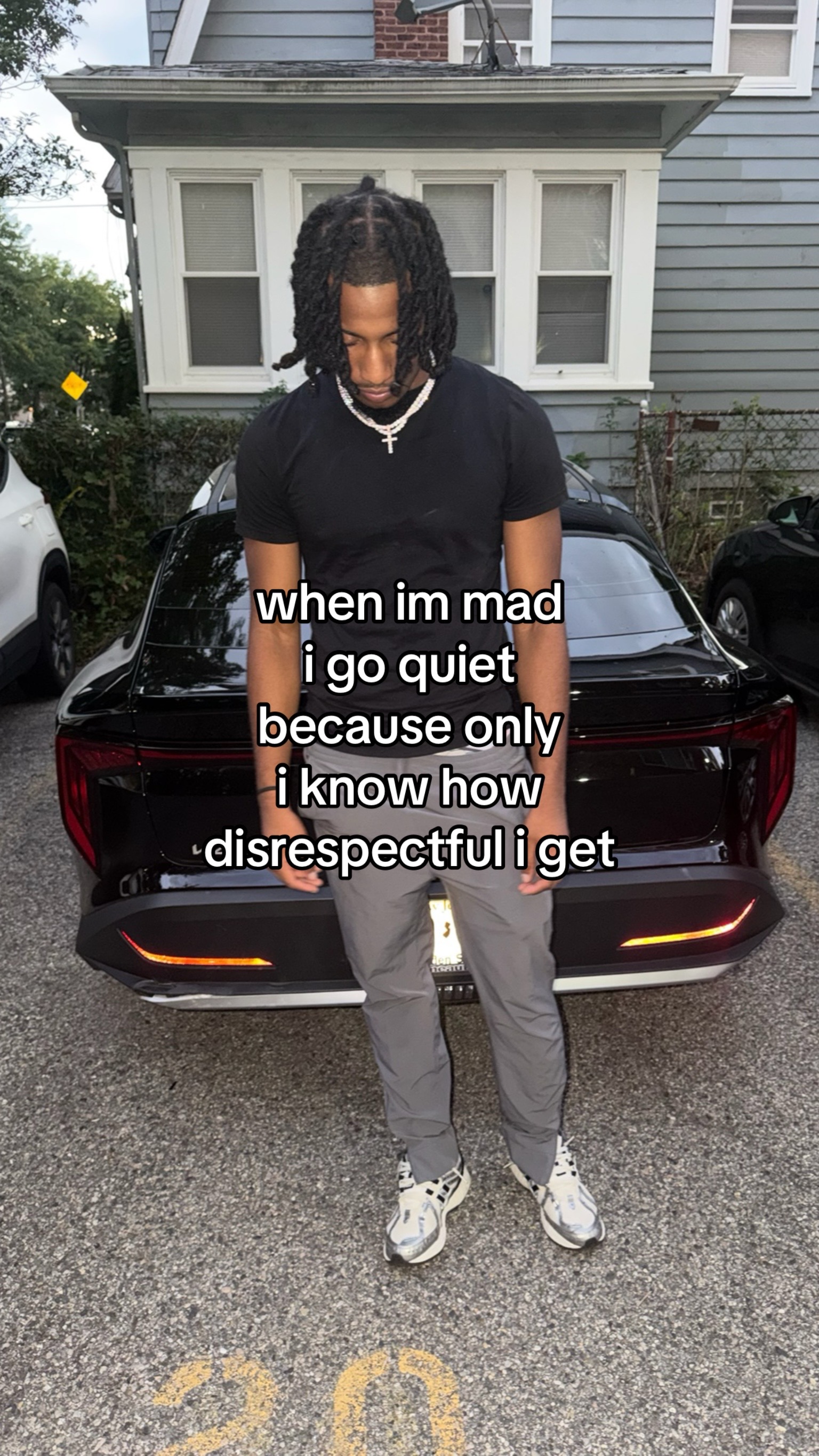@Moneybag💰🖤