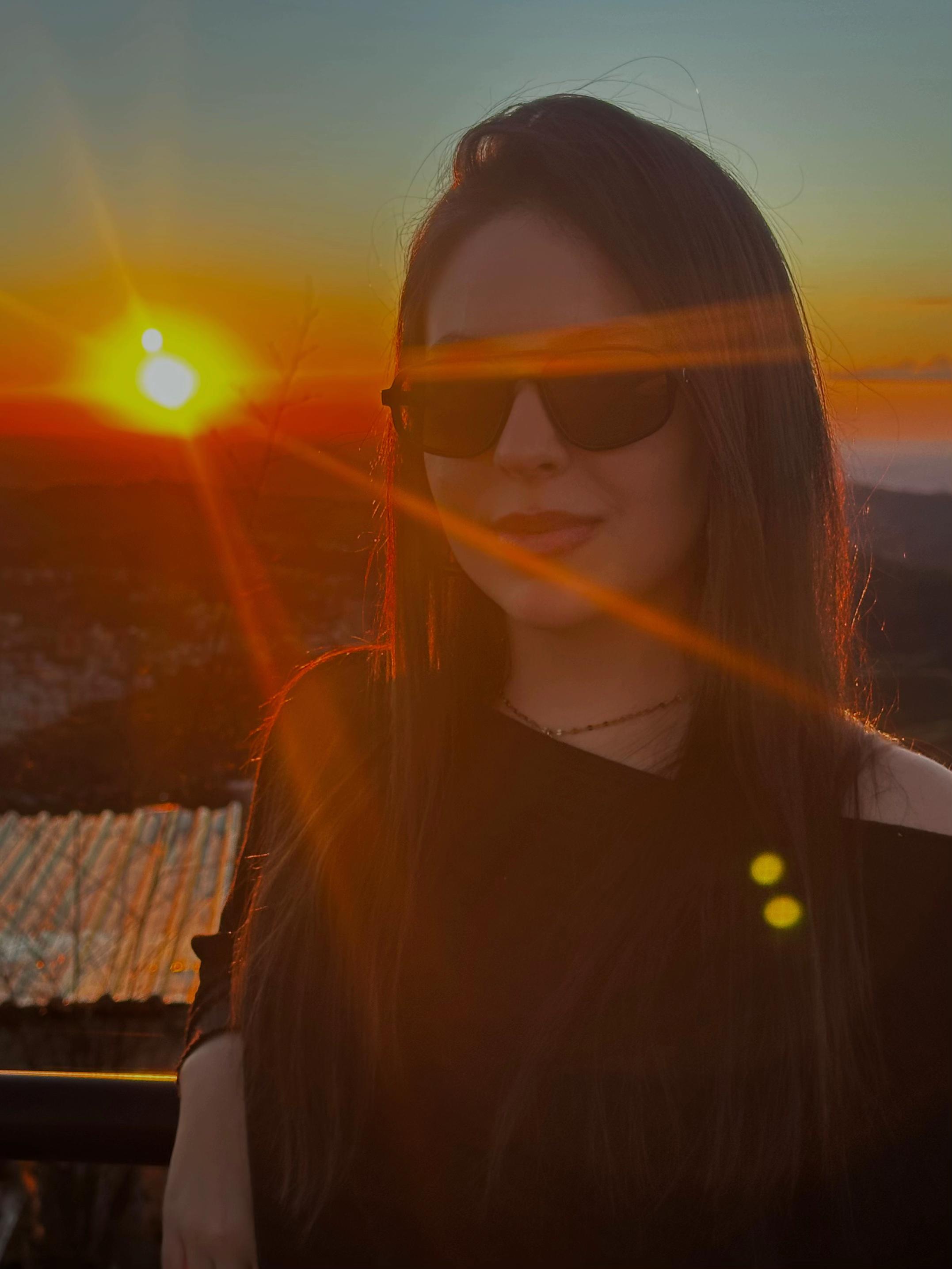 @ISADORA