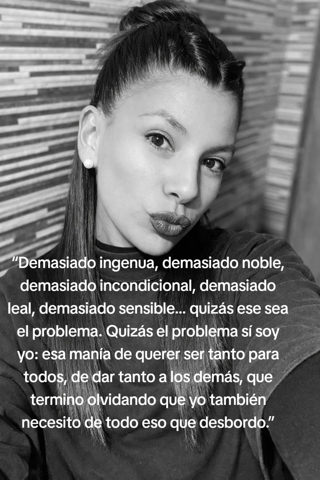 @Valentina 🖤