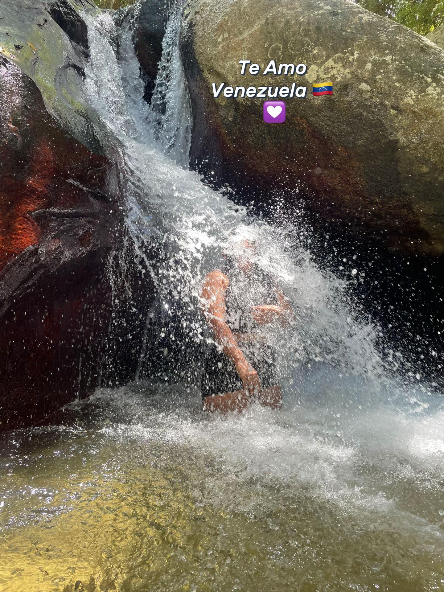 @Lis 🇻🇪
