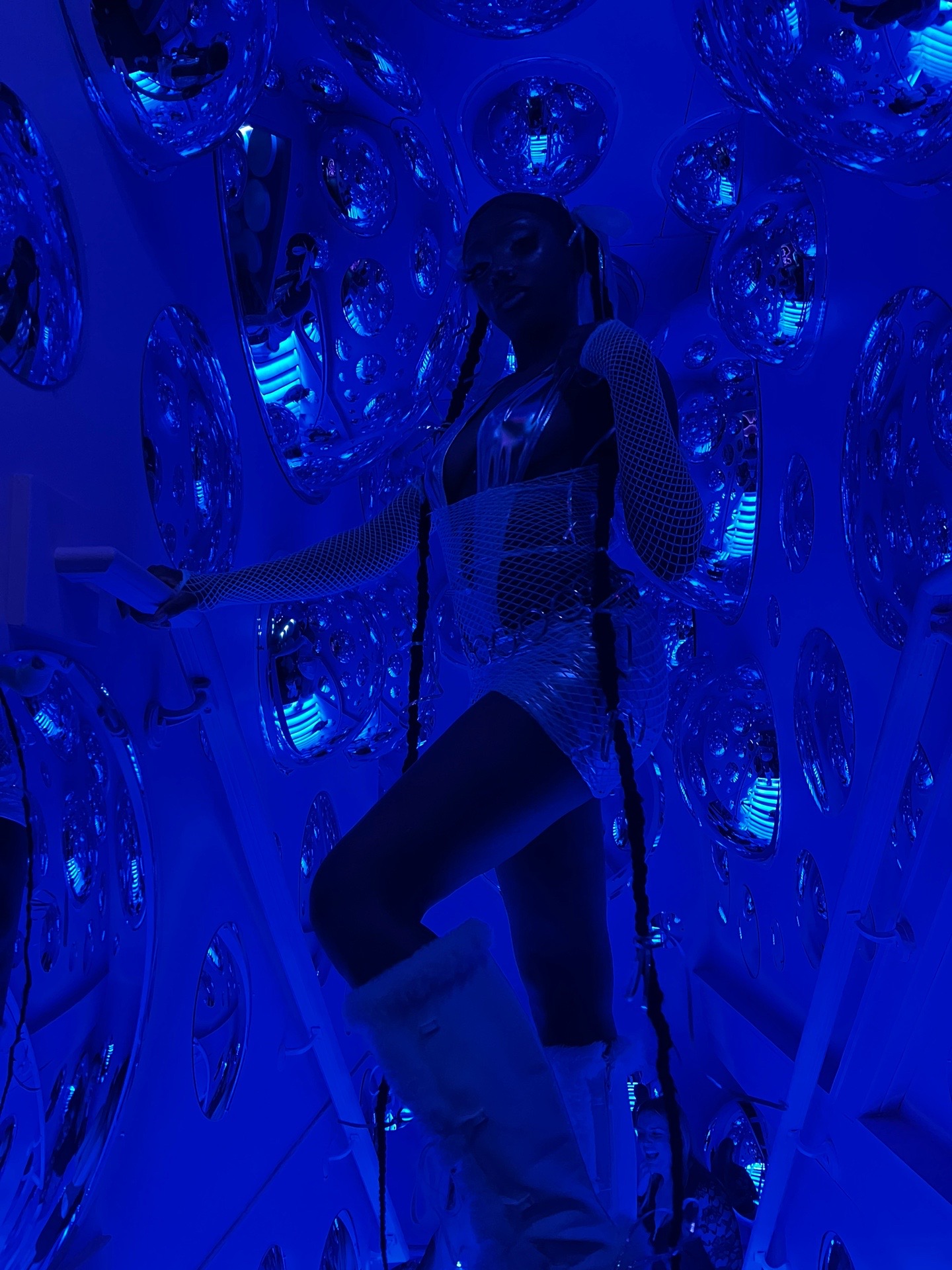 @Holyxtrin