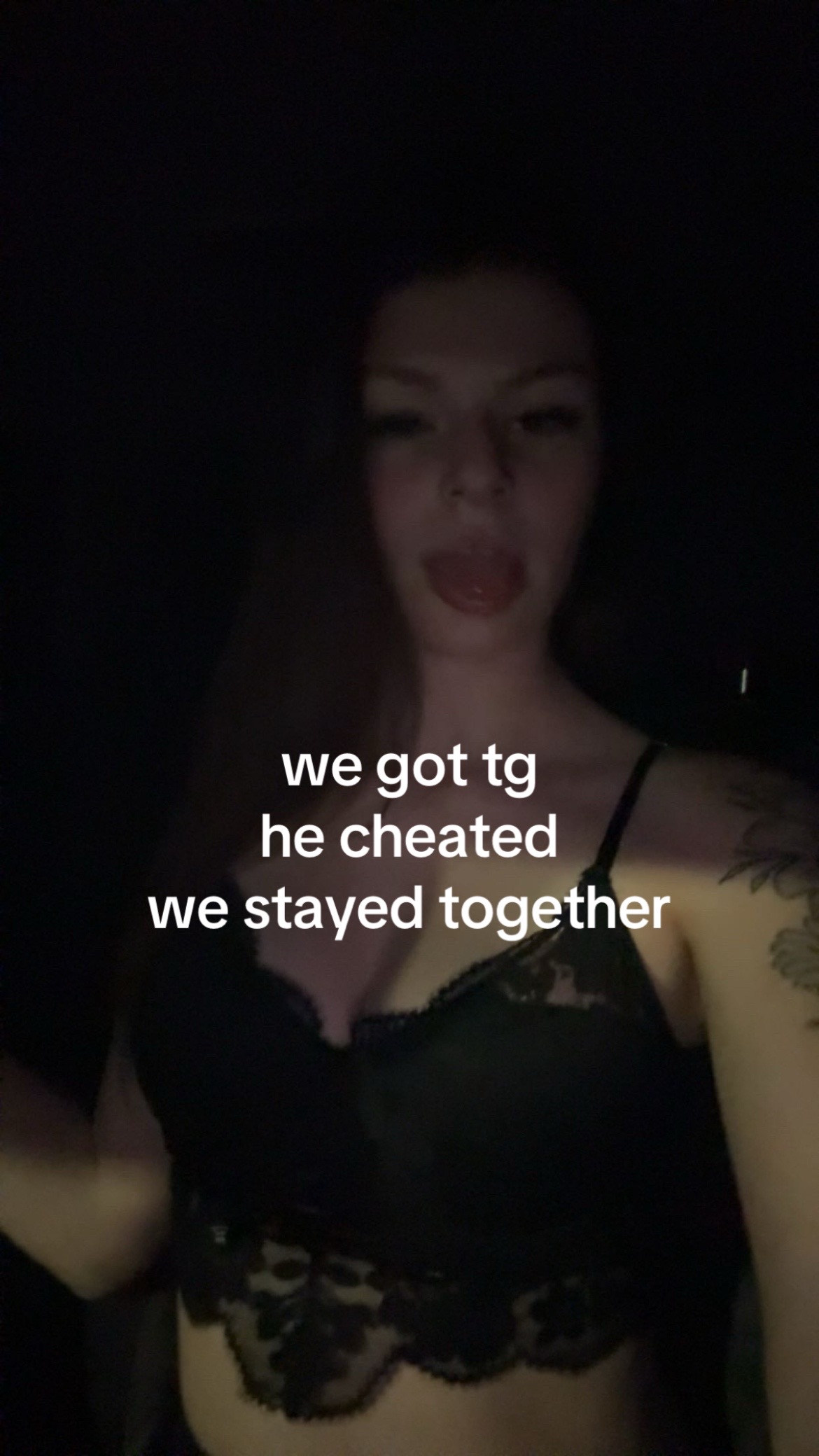 @👻