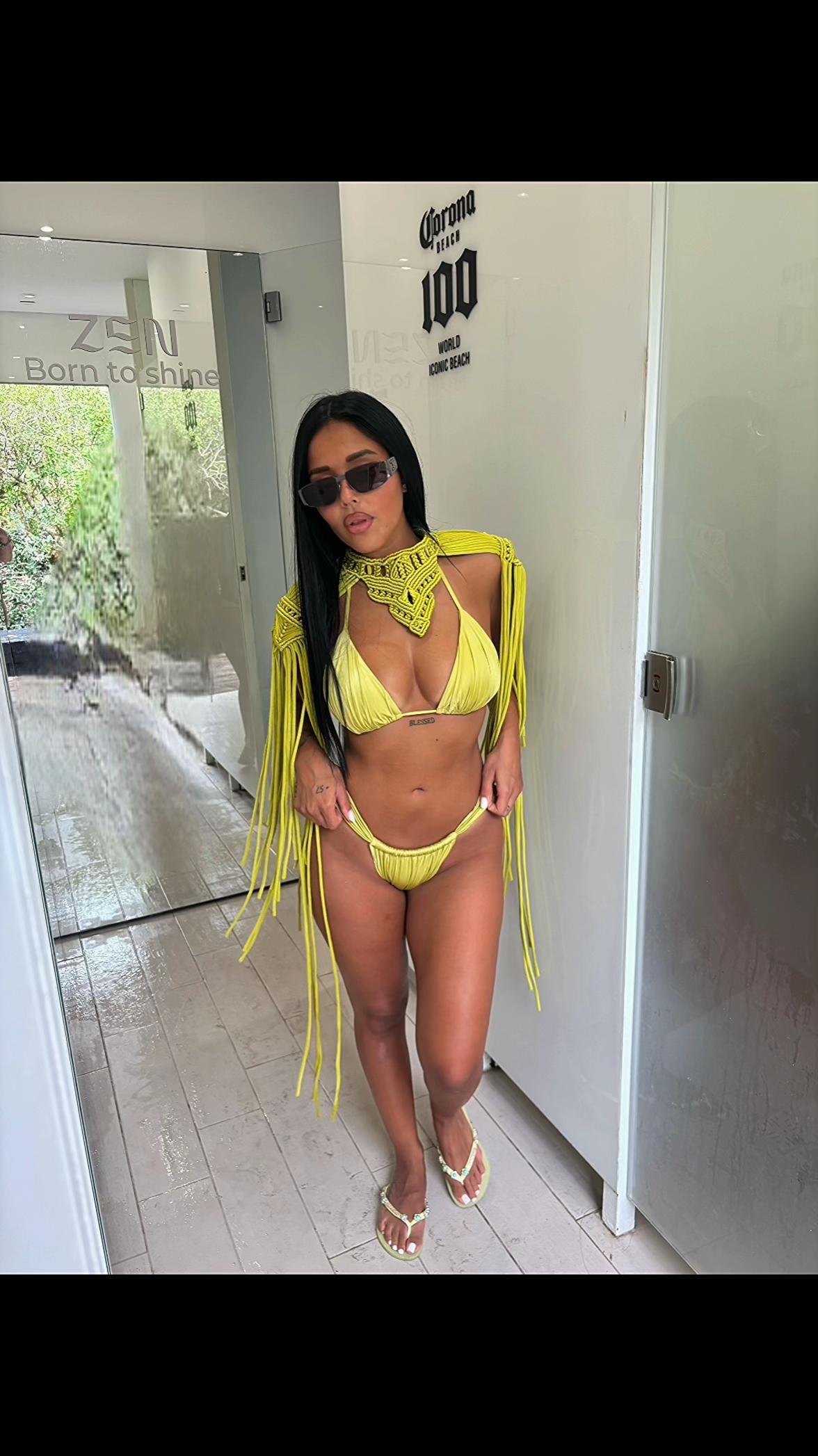 @Nicolecamacho02_