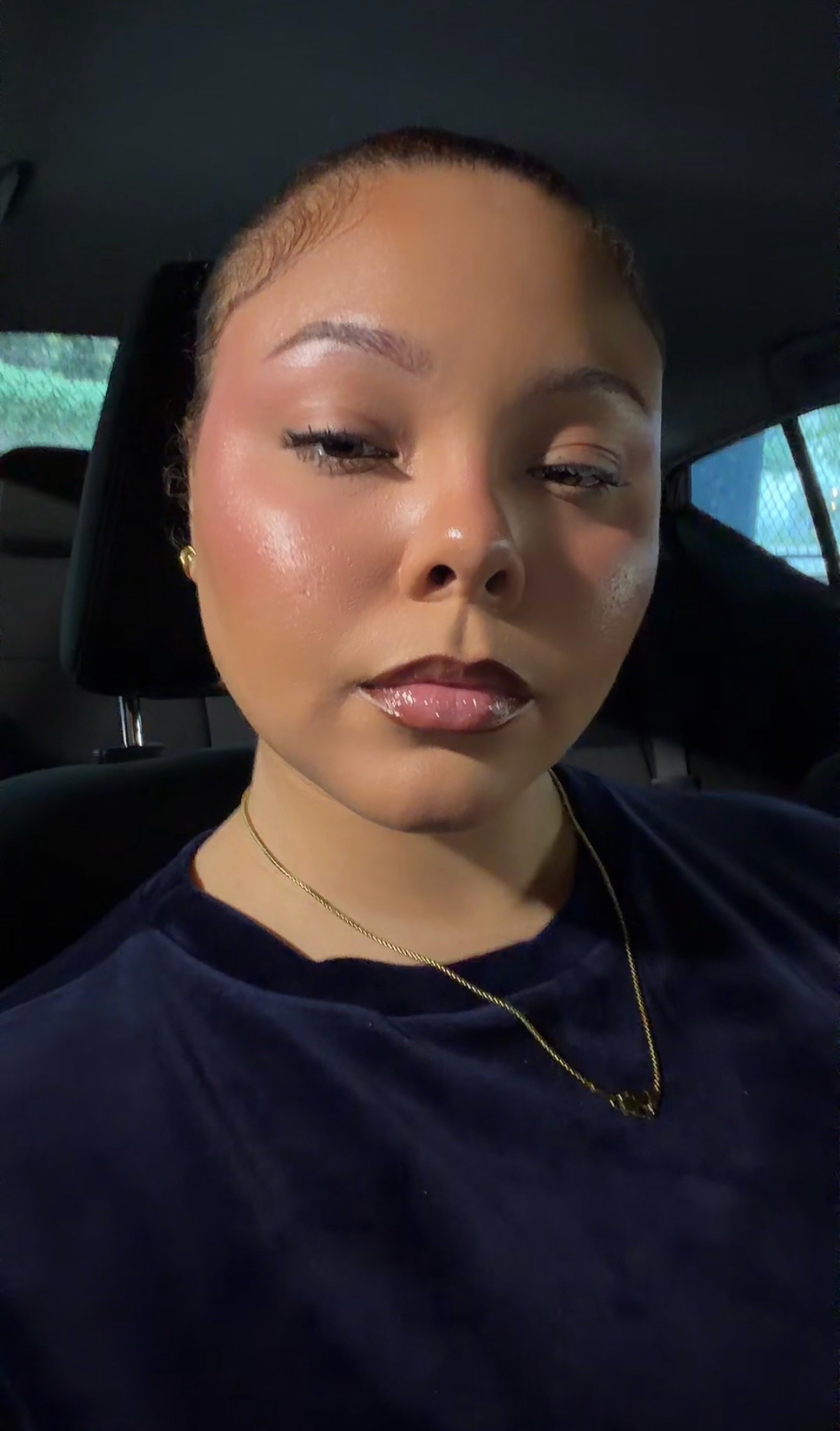 @shylynnzn