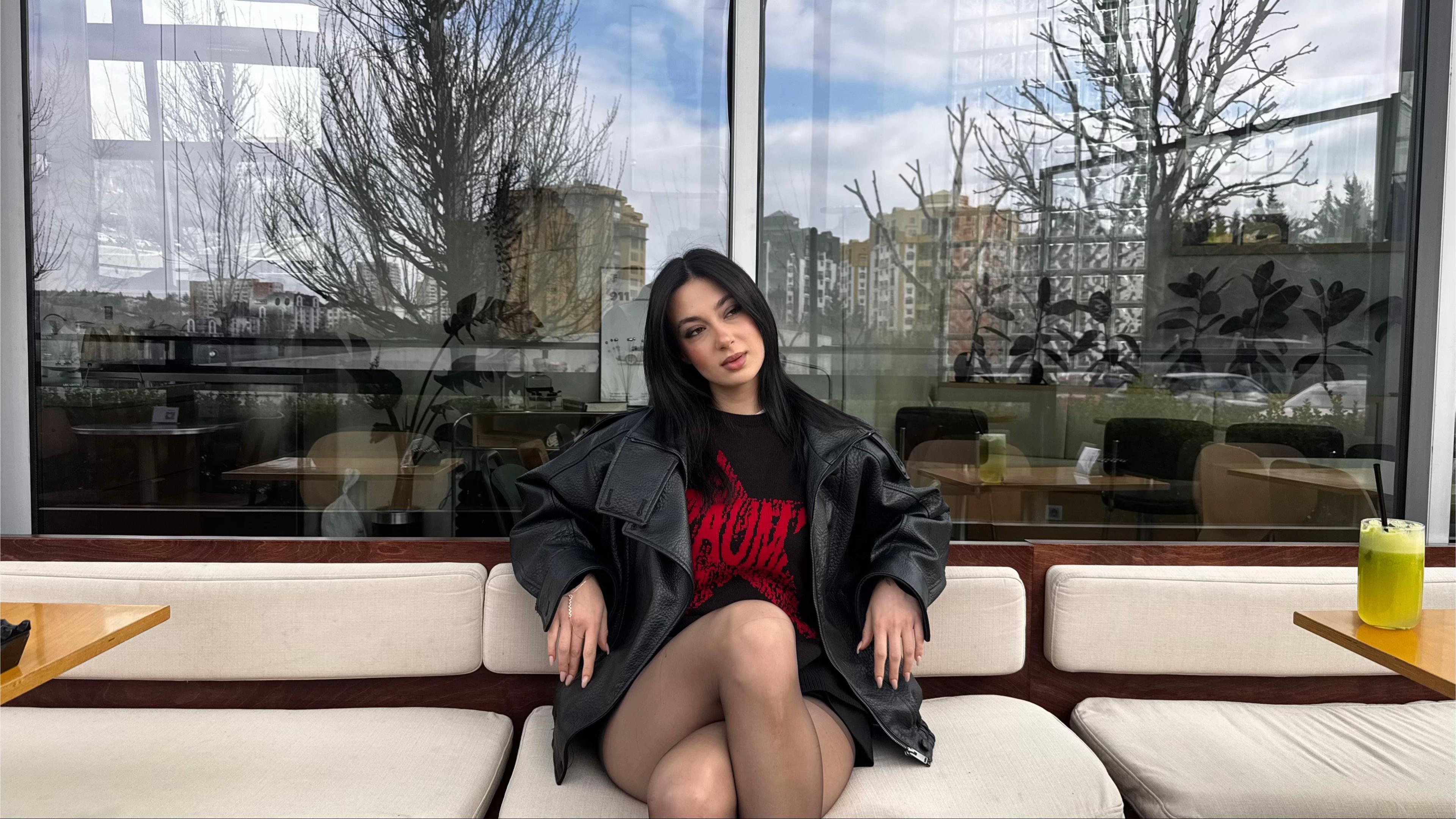 @Aslı Aliko&ccedil;