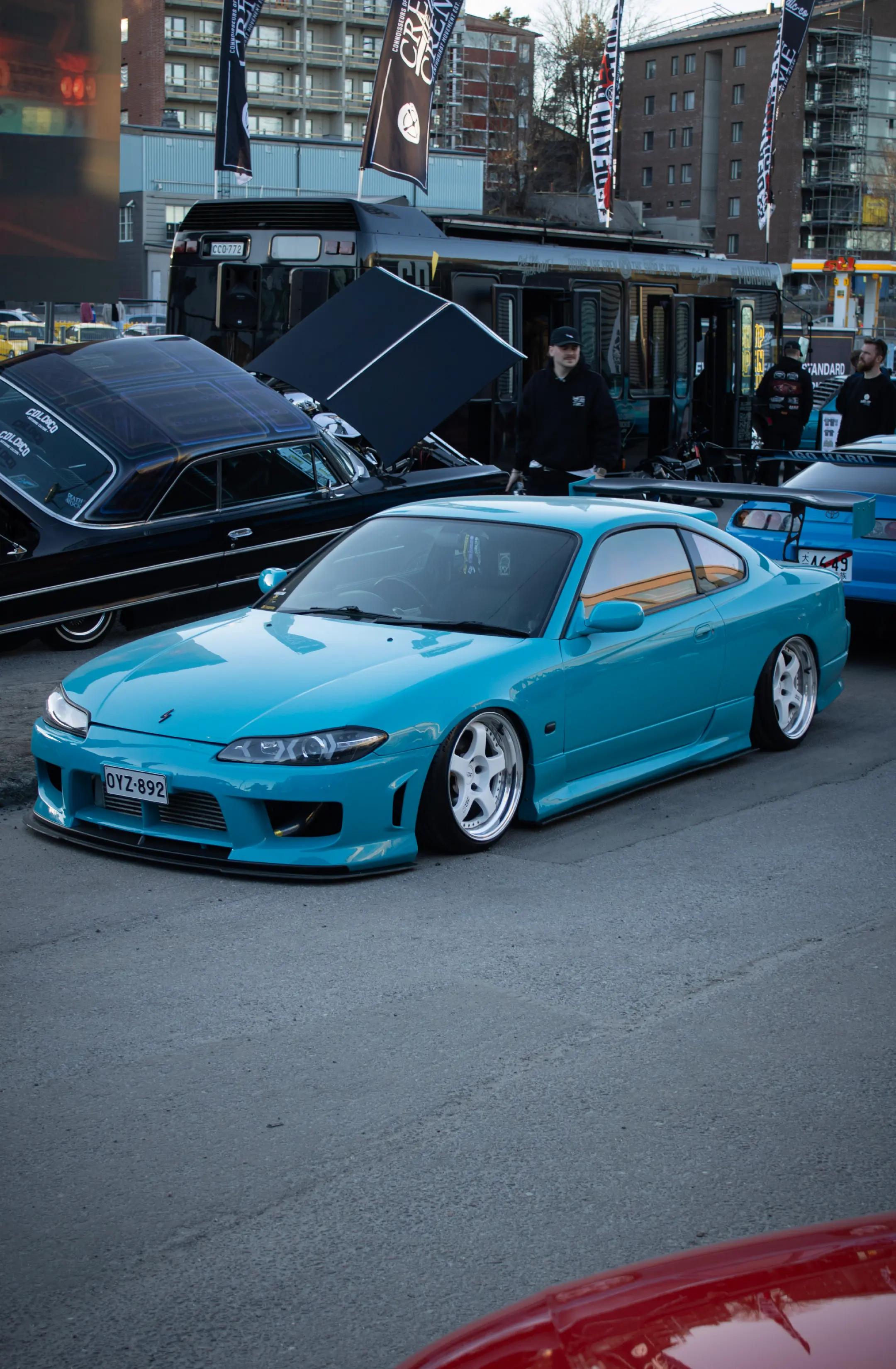 @Roope's Car Stuff