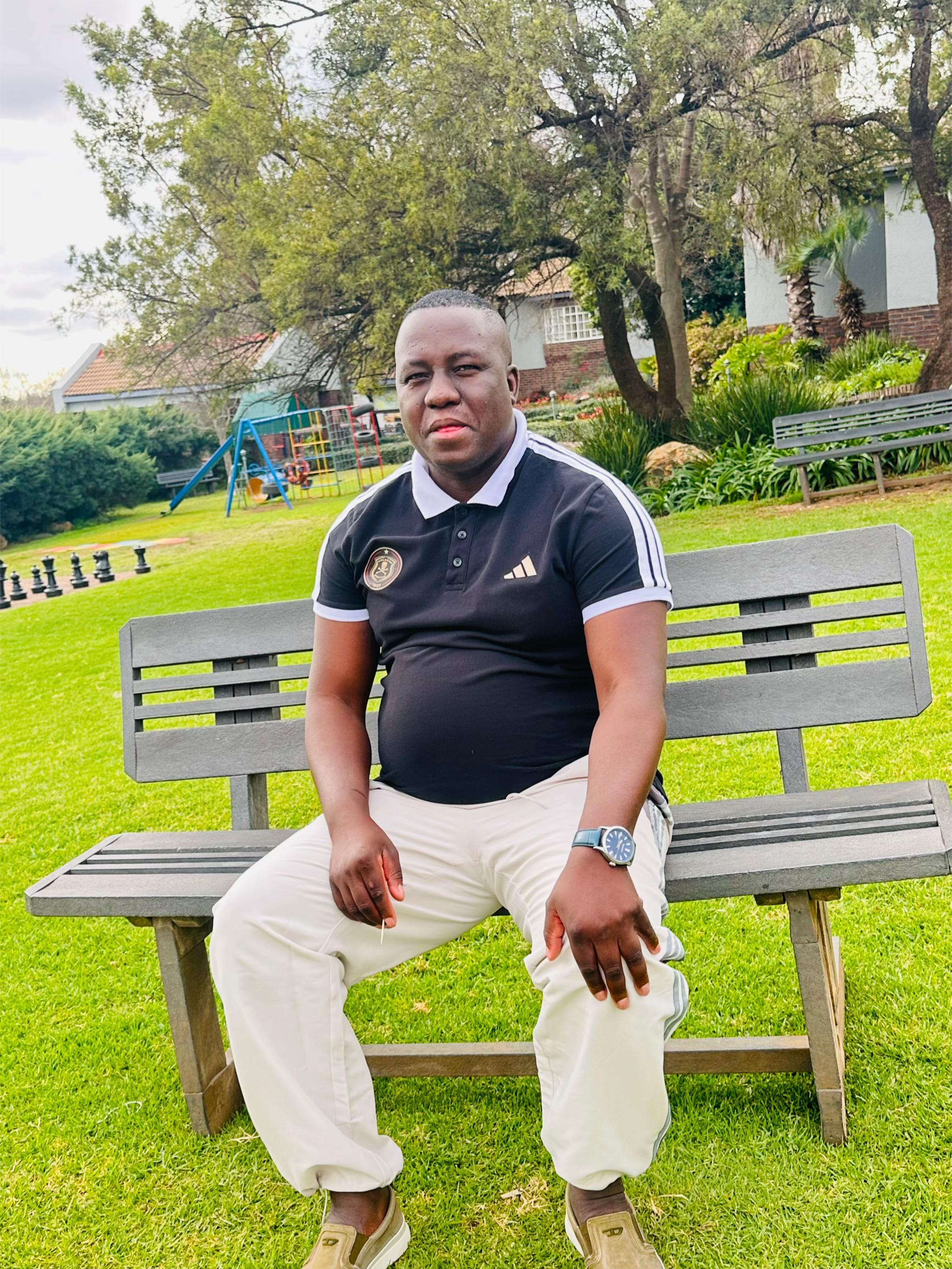 @tshiololi3