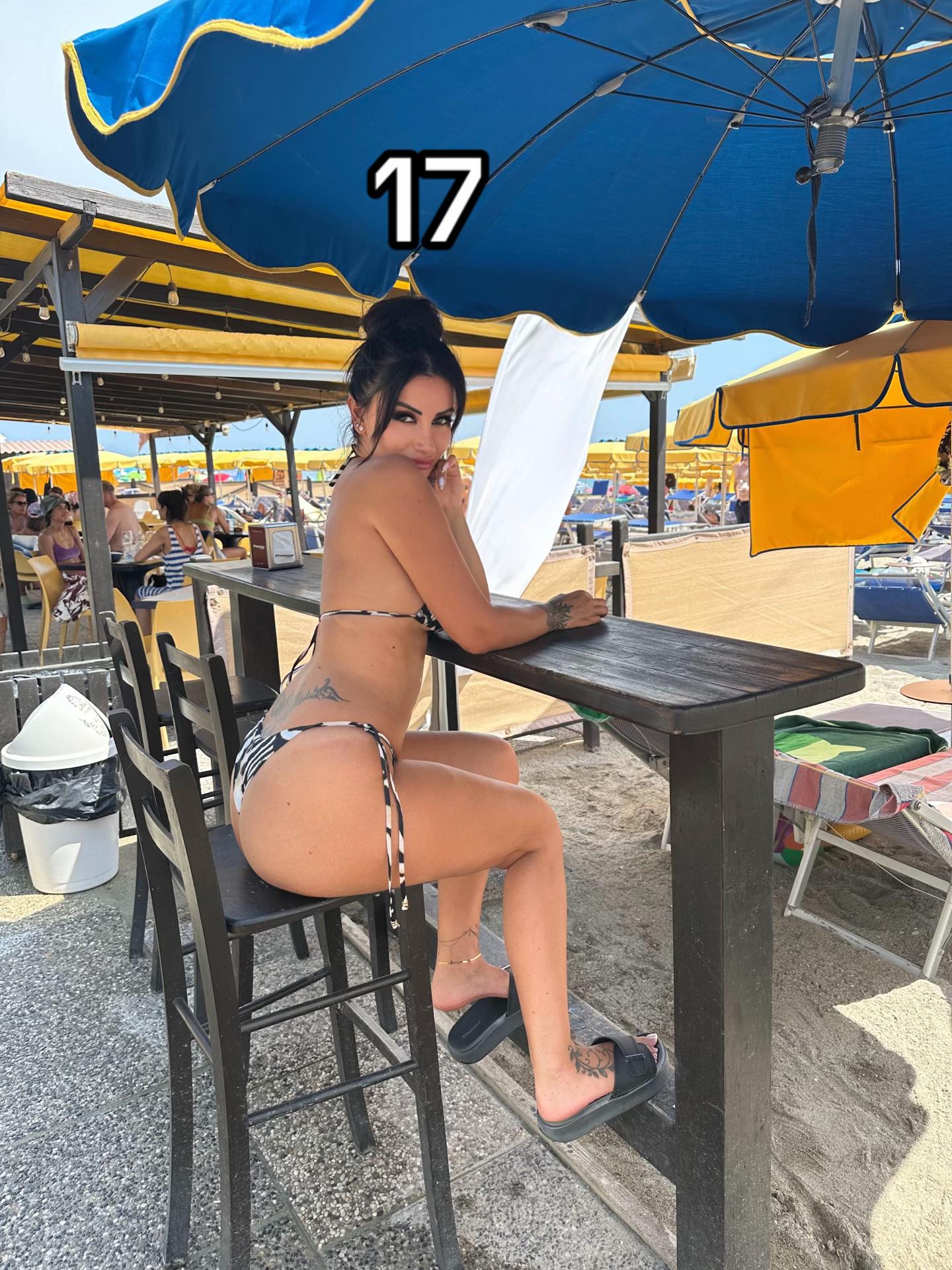 @Deboraarge