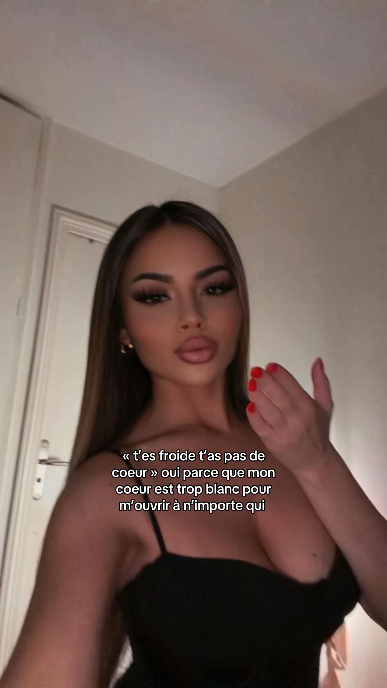 @Gαby💫