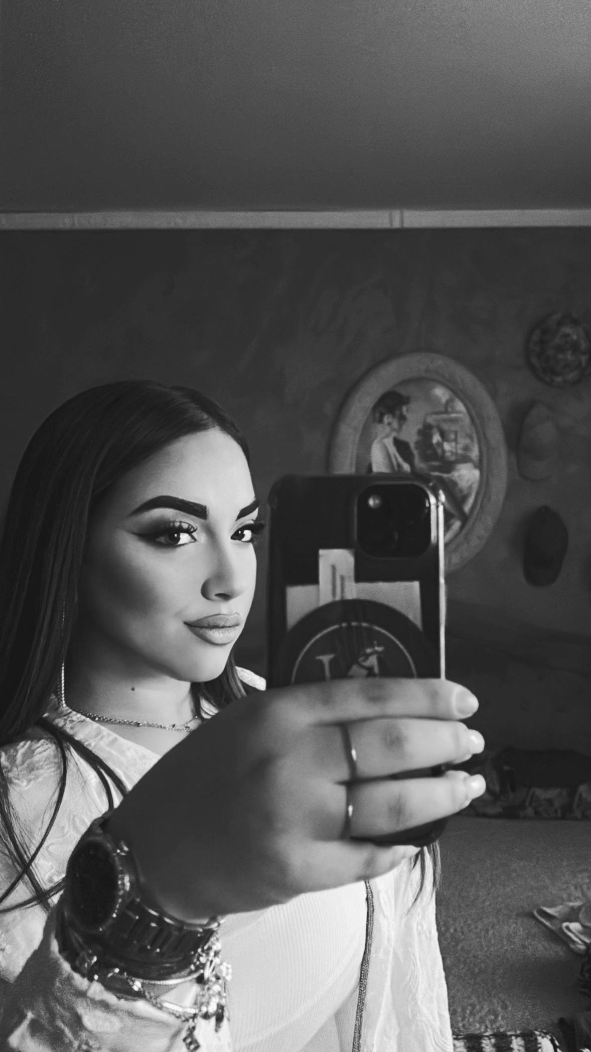 @Erika_marotta🎤
