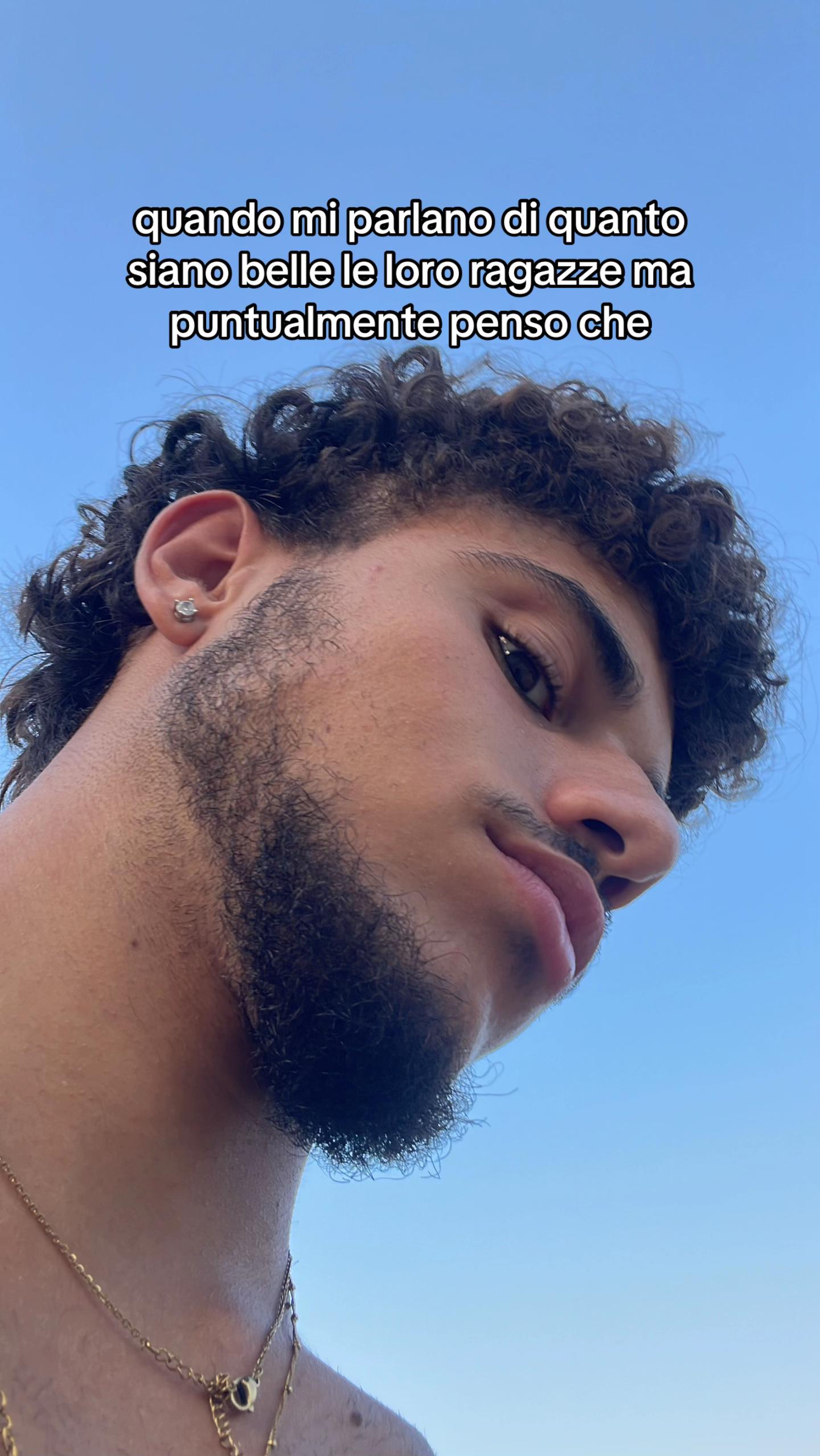 @𝕬𝖒𝖔𝖘 💫
