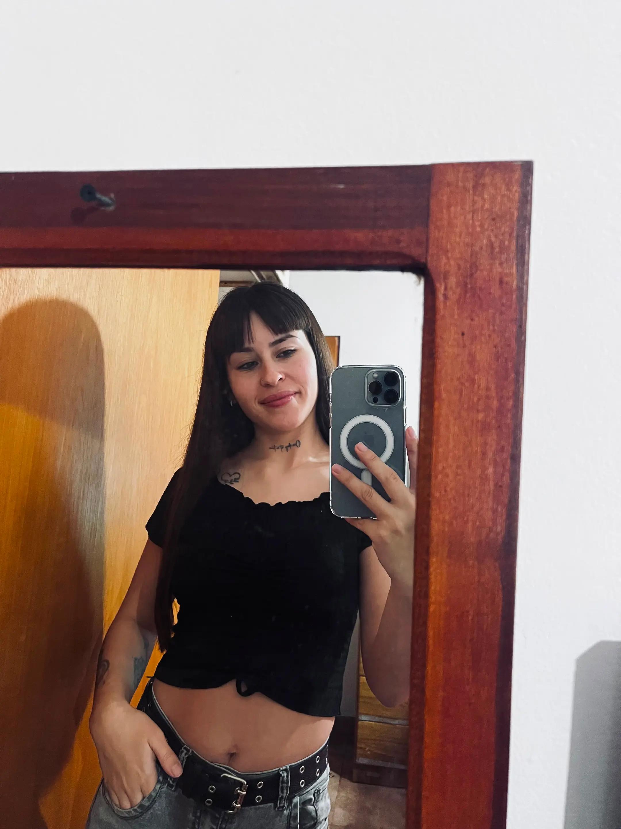 @Juliana Soriano649
