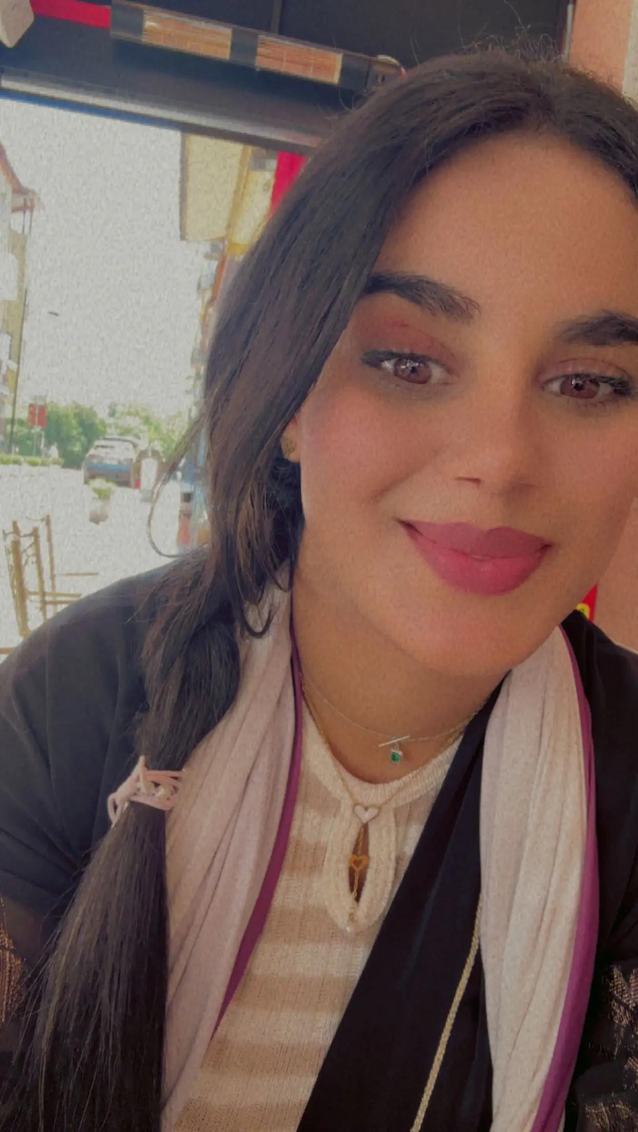 @Oumaima El Amrani