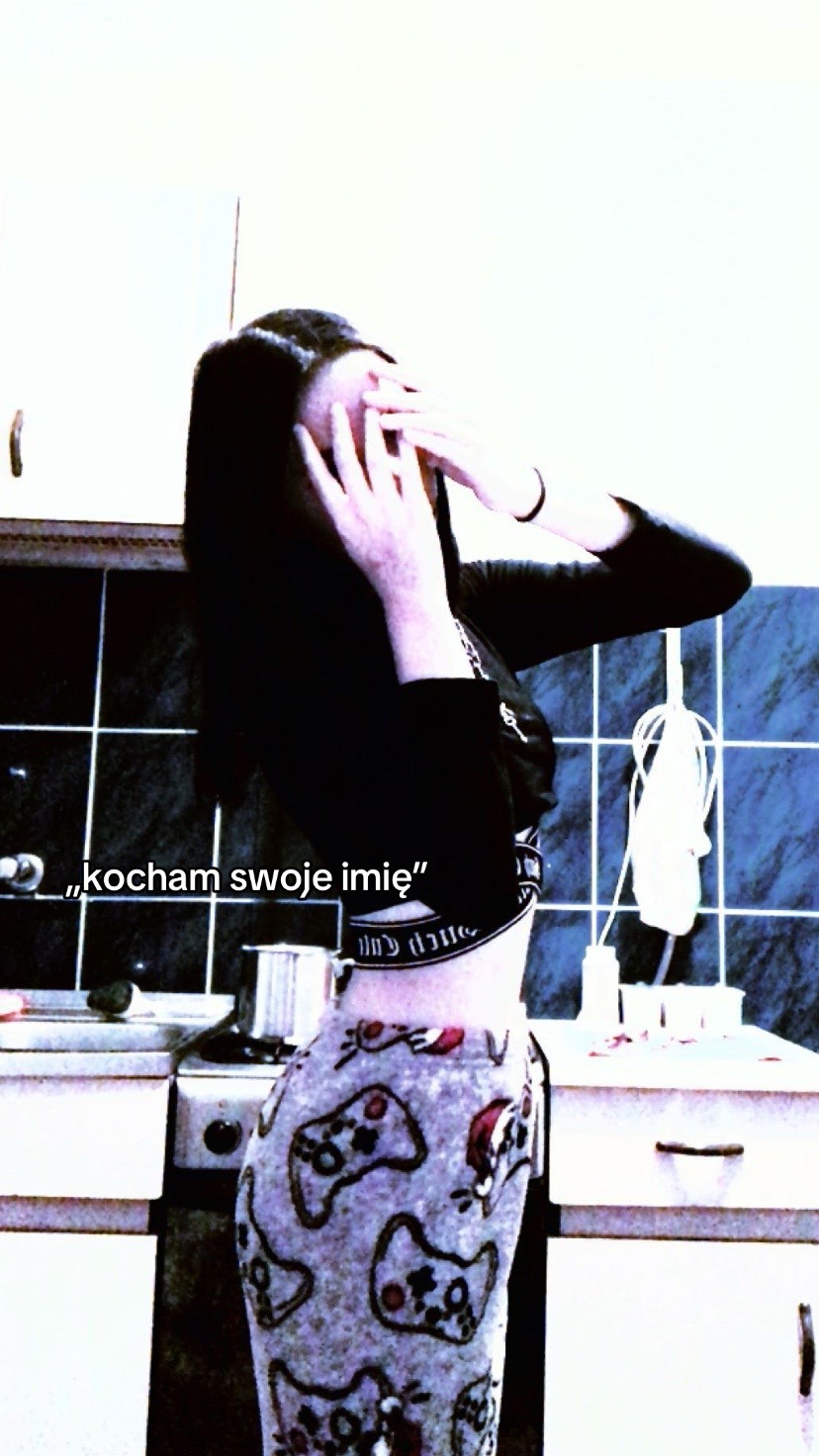 @_czosnek0
