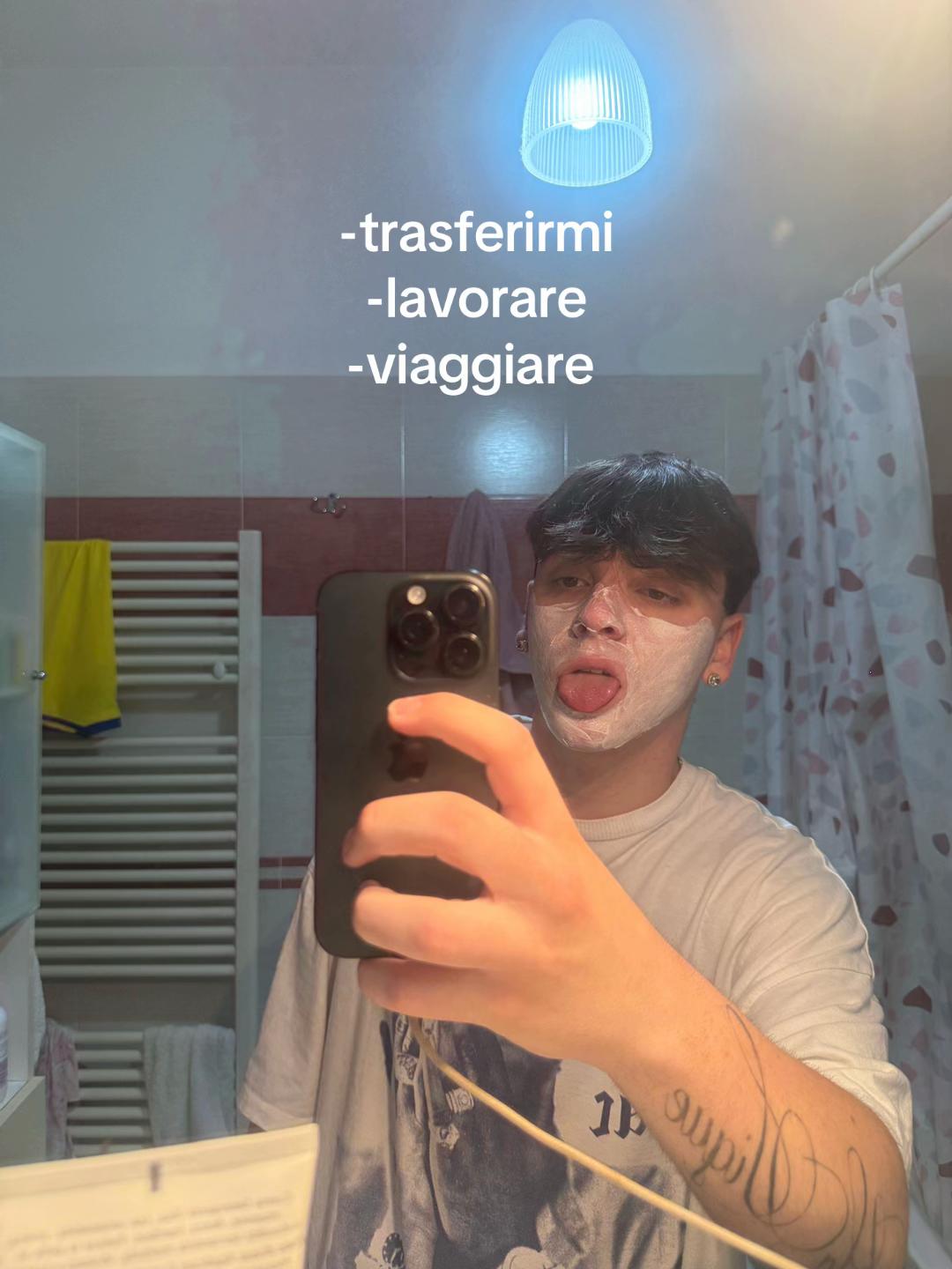 @🕷️