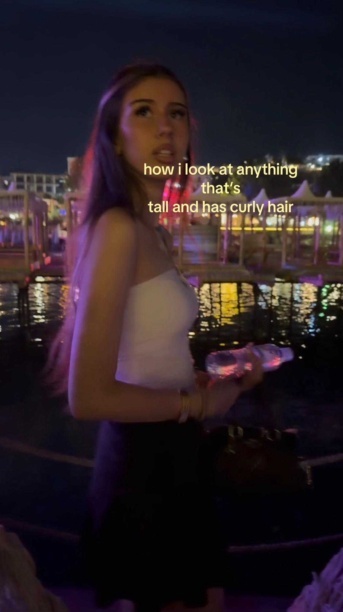 @𝑨𝒅𝒆𝒍𝒊𝒏𝒂