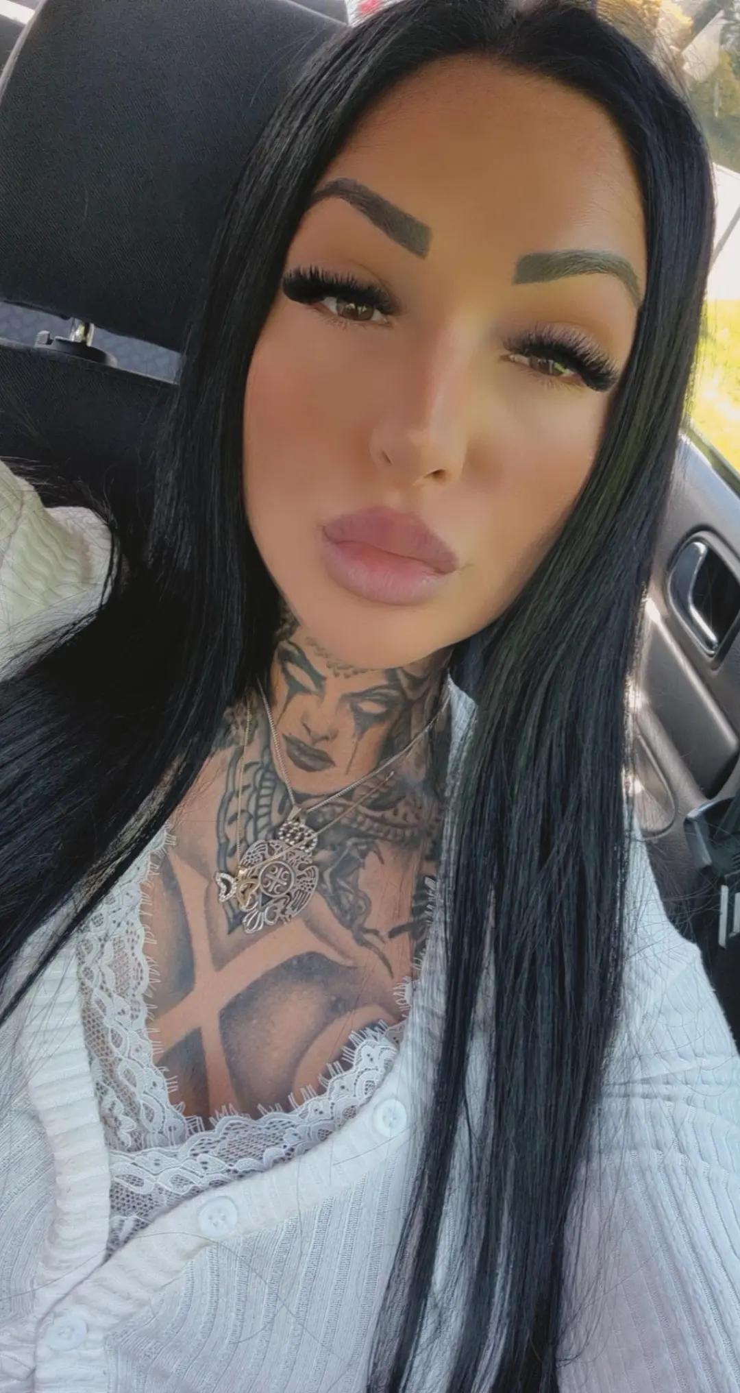 @Beniken93