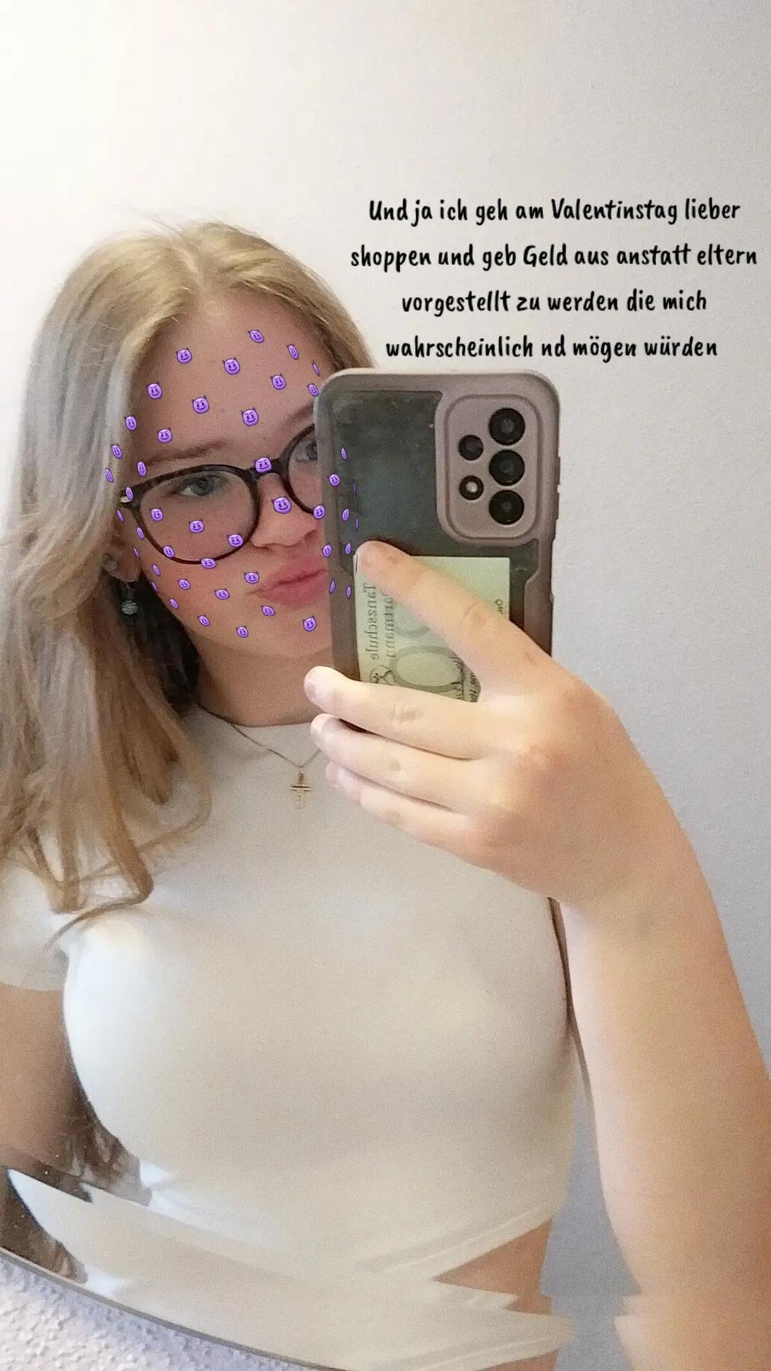 @Bella