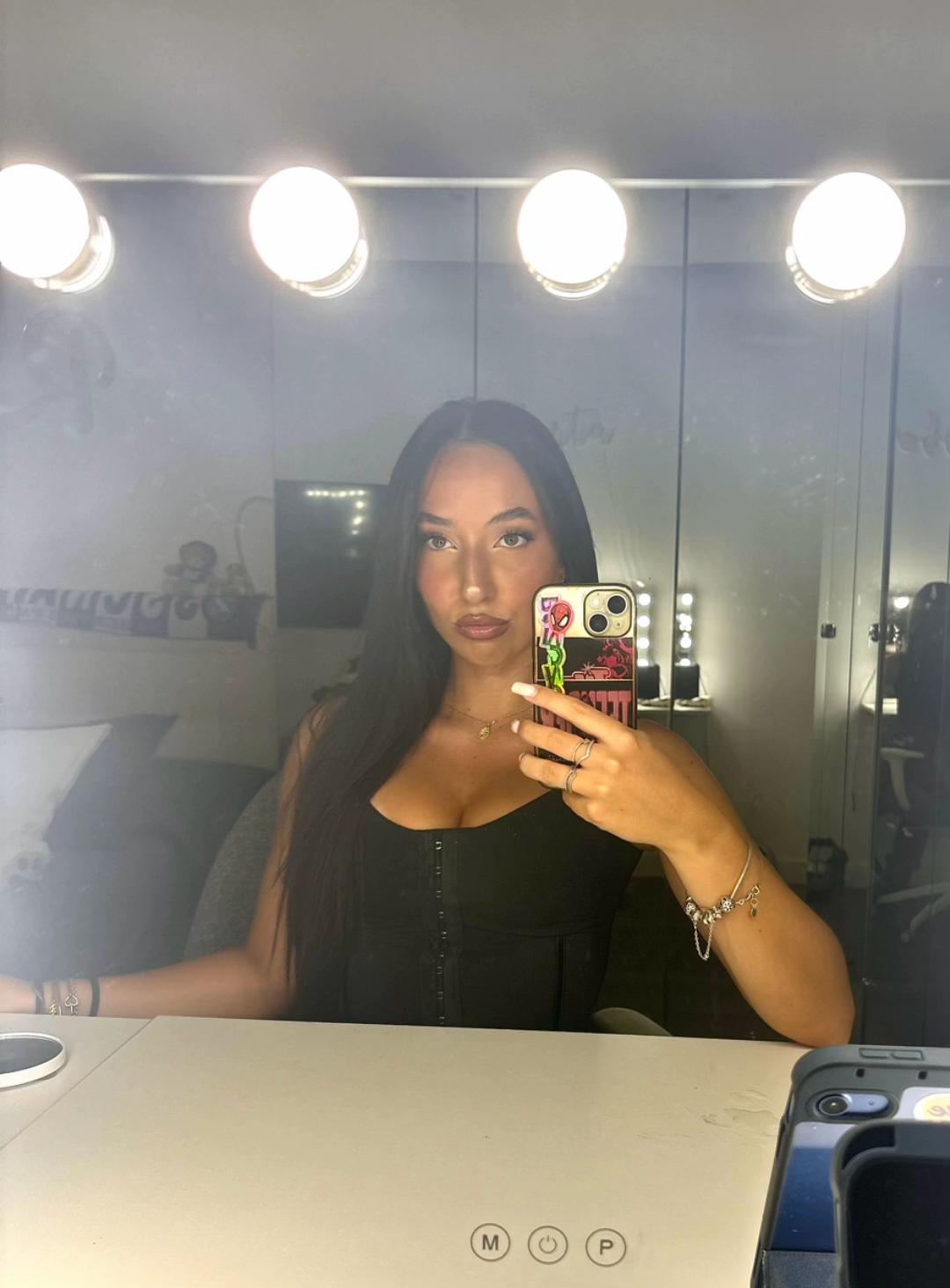 @Robert&igrave;⭐️