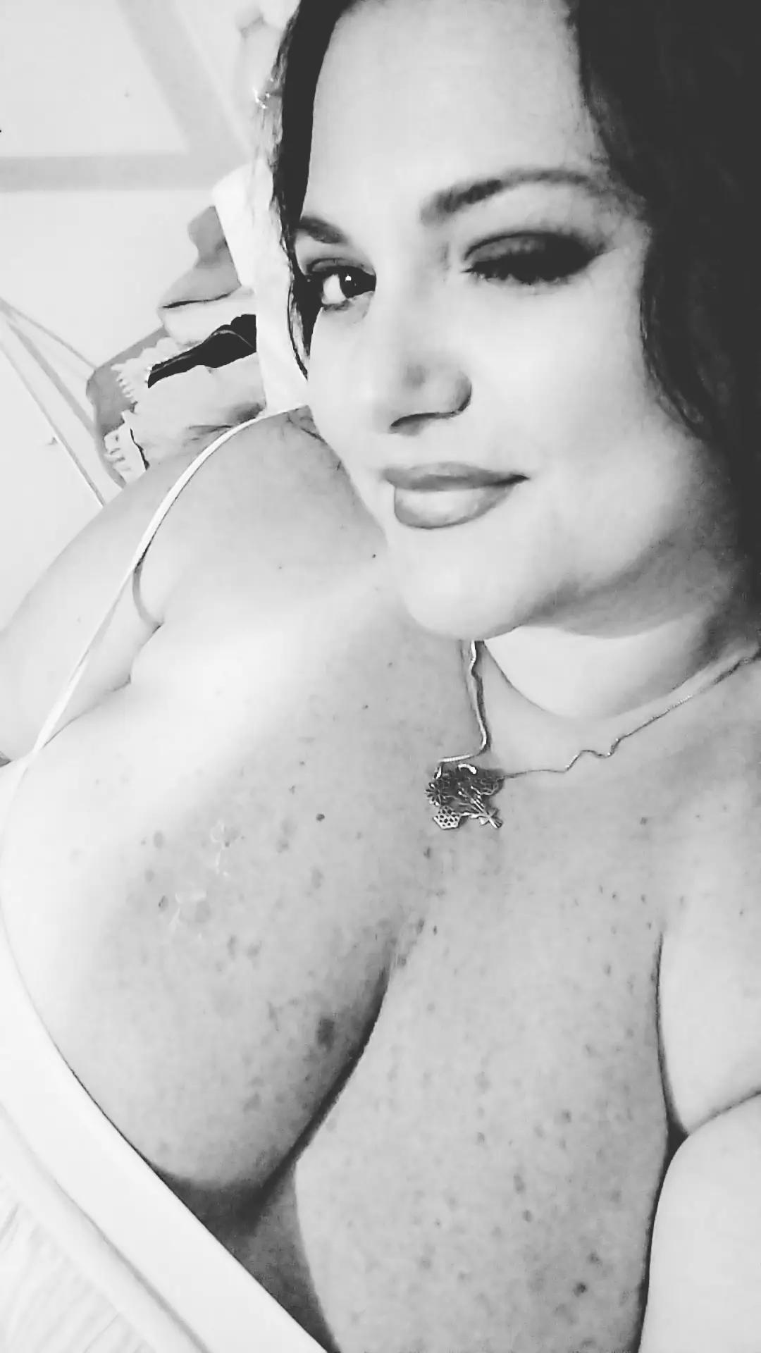 @Veronica.