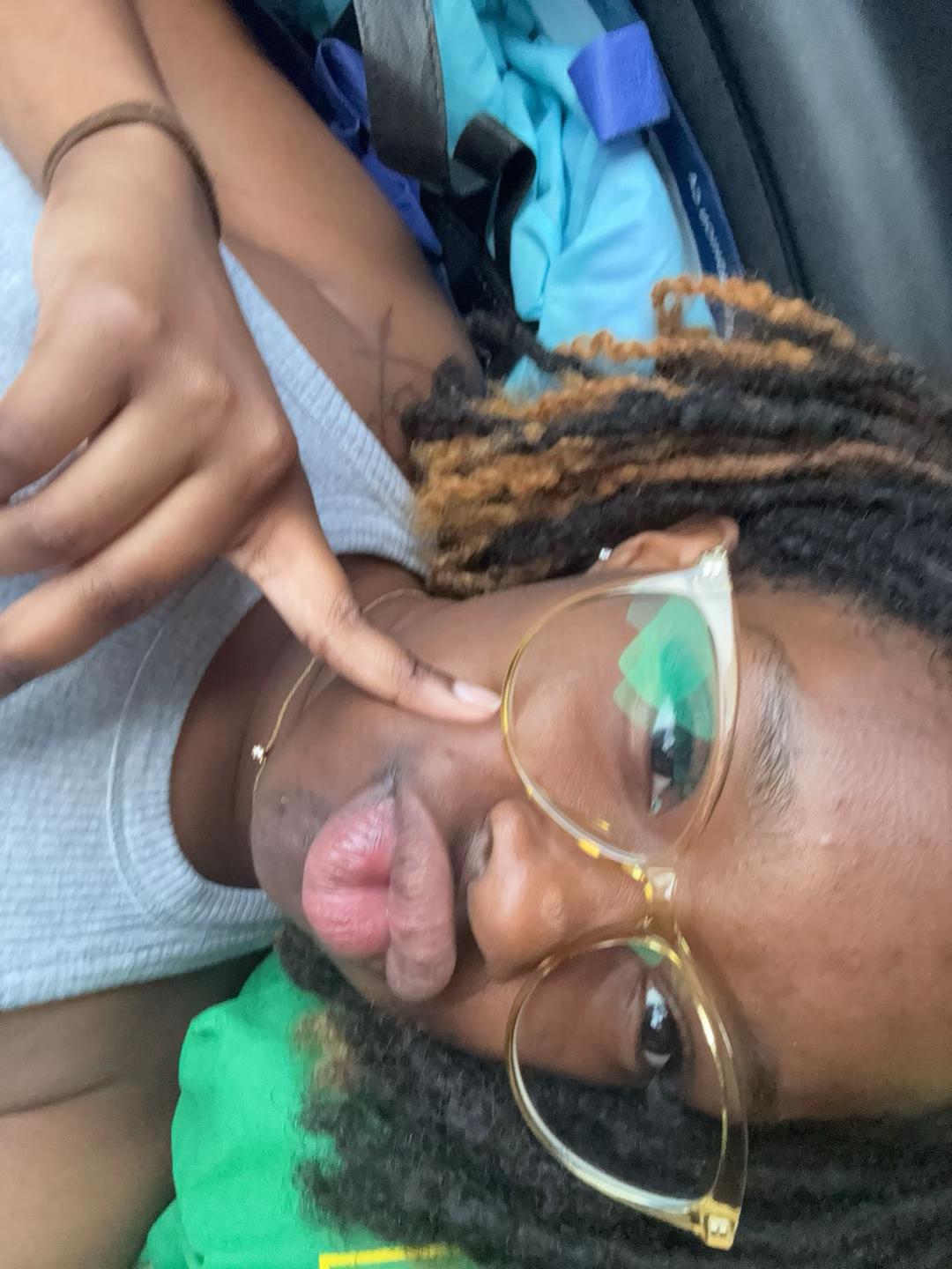 @😛