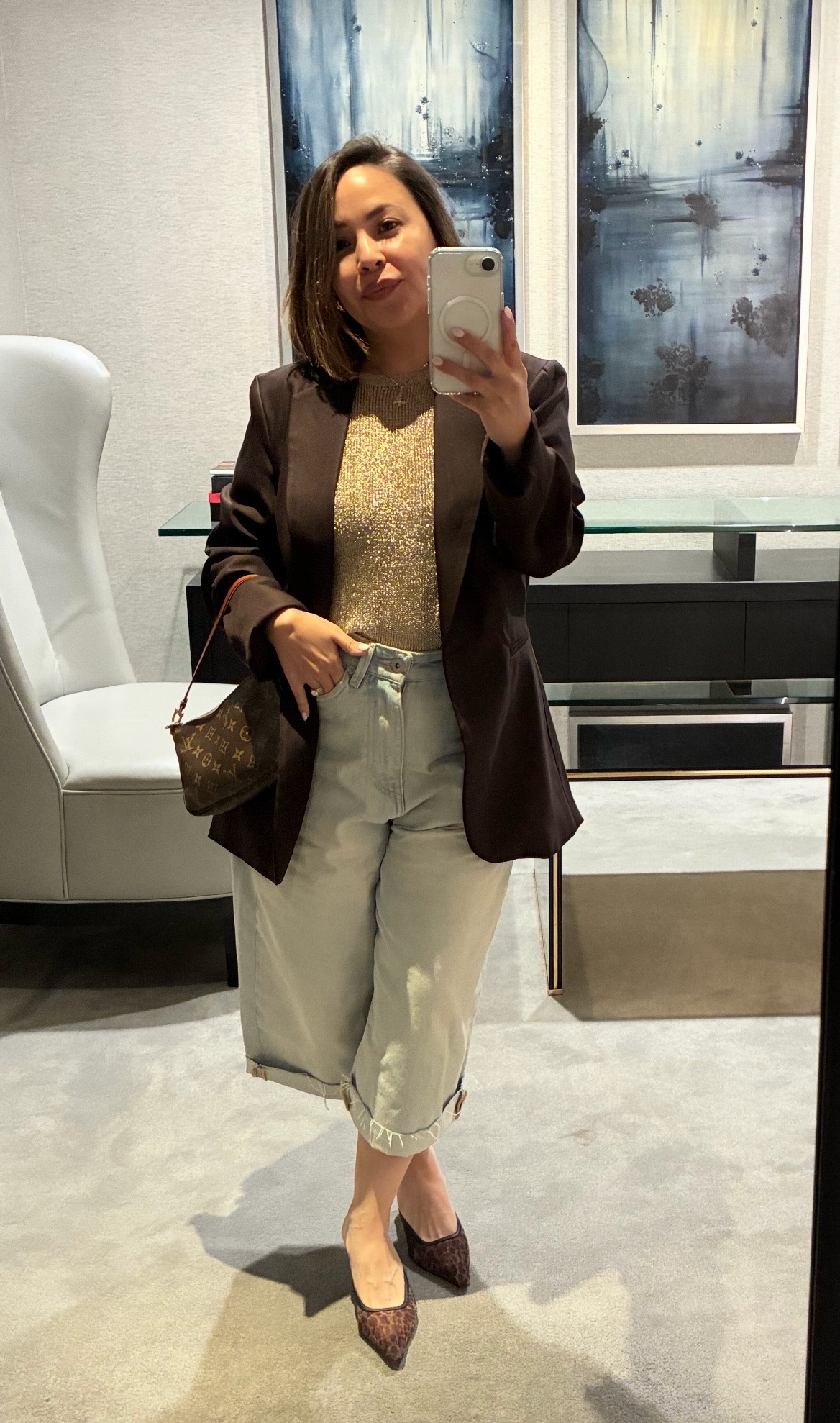 @AnnaChavolla