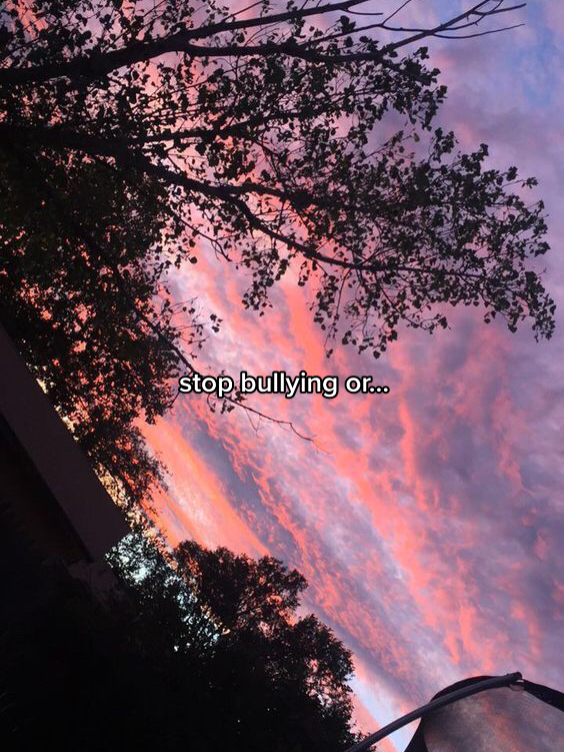 @<3