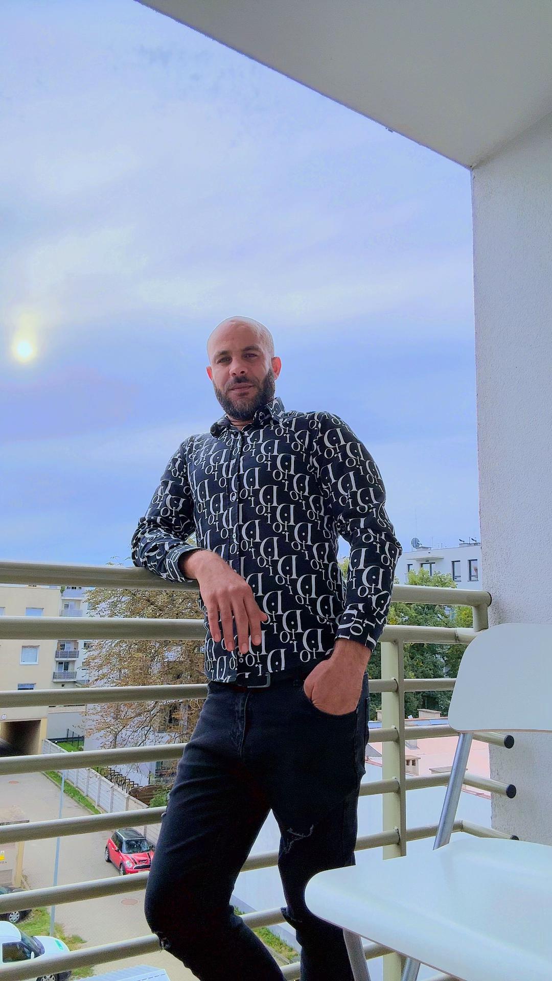@khaled_Boukhalfa 🇹🇳 🌹🇵🇱