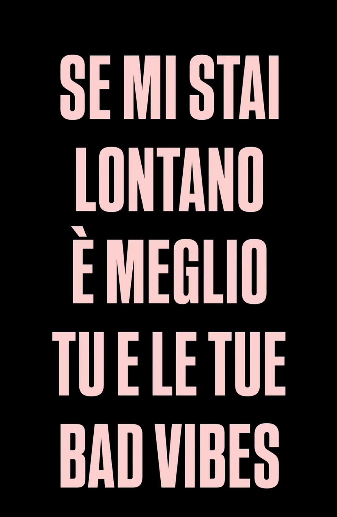 @giuls 𖣂