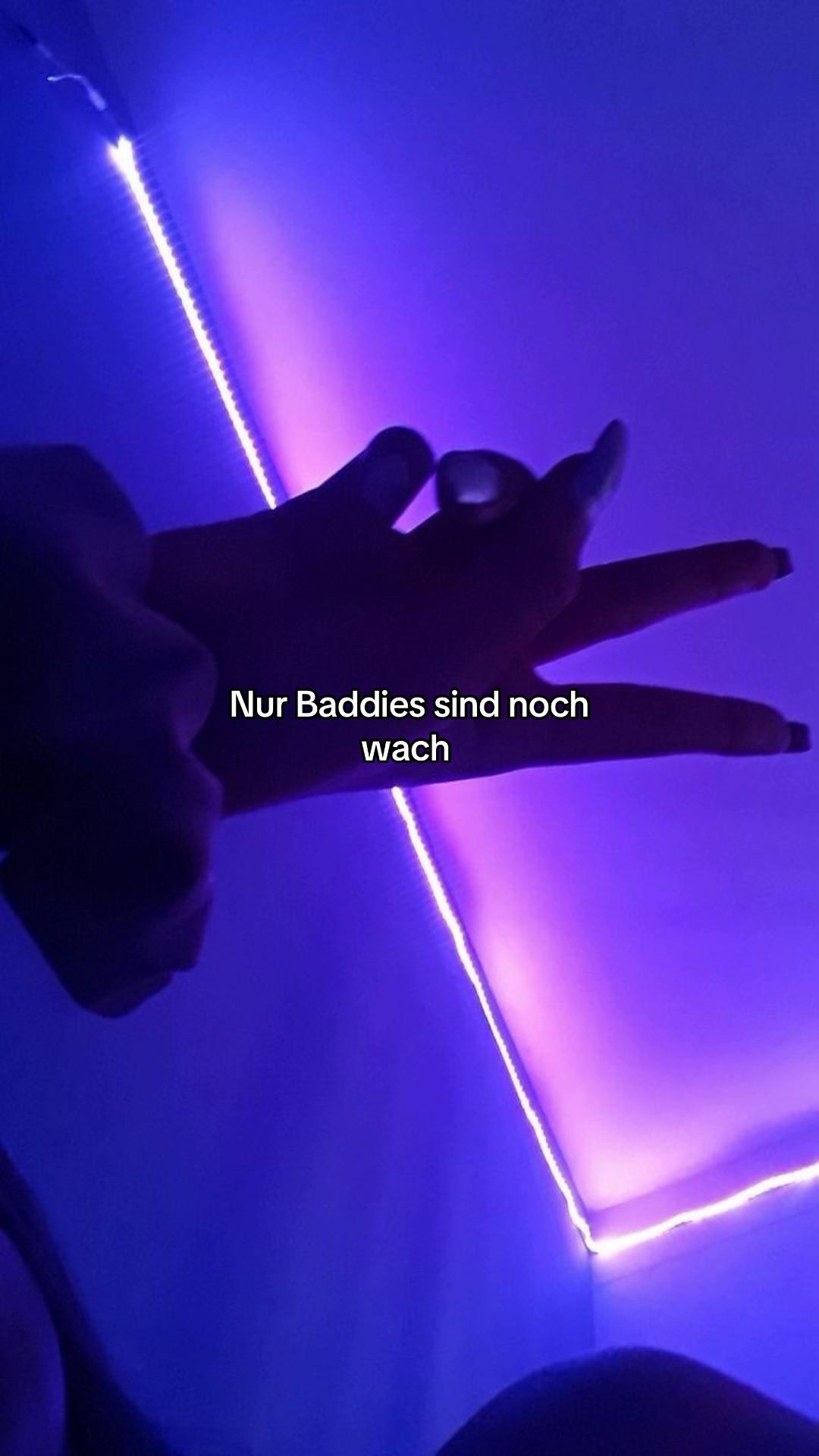 @ʂơ&weierp;ɧıą ✨🎀