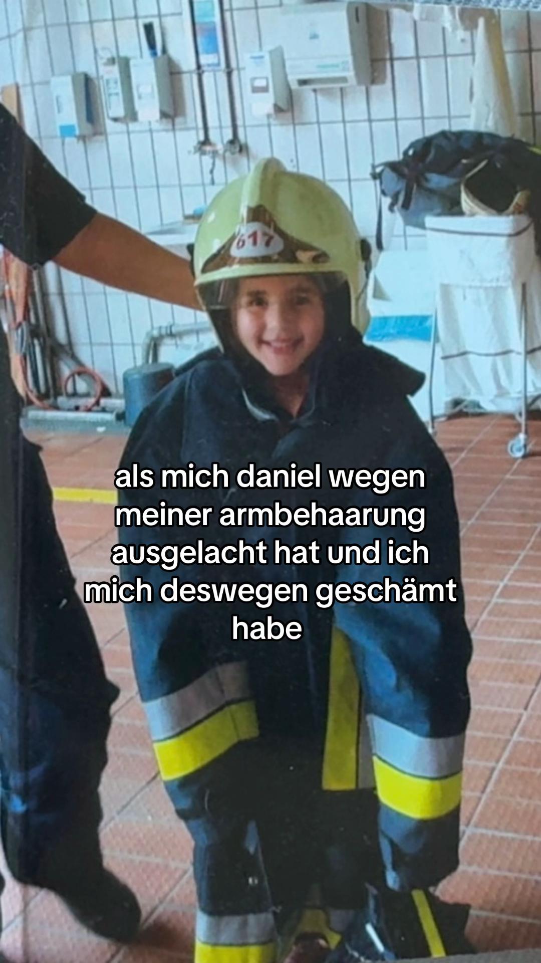 @منال