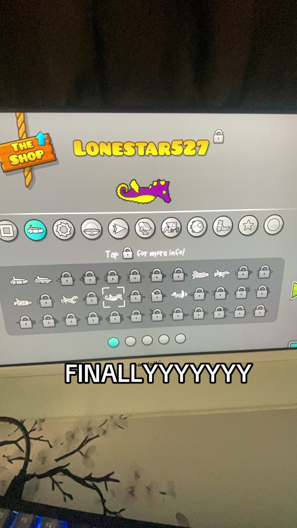 @Cj