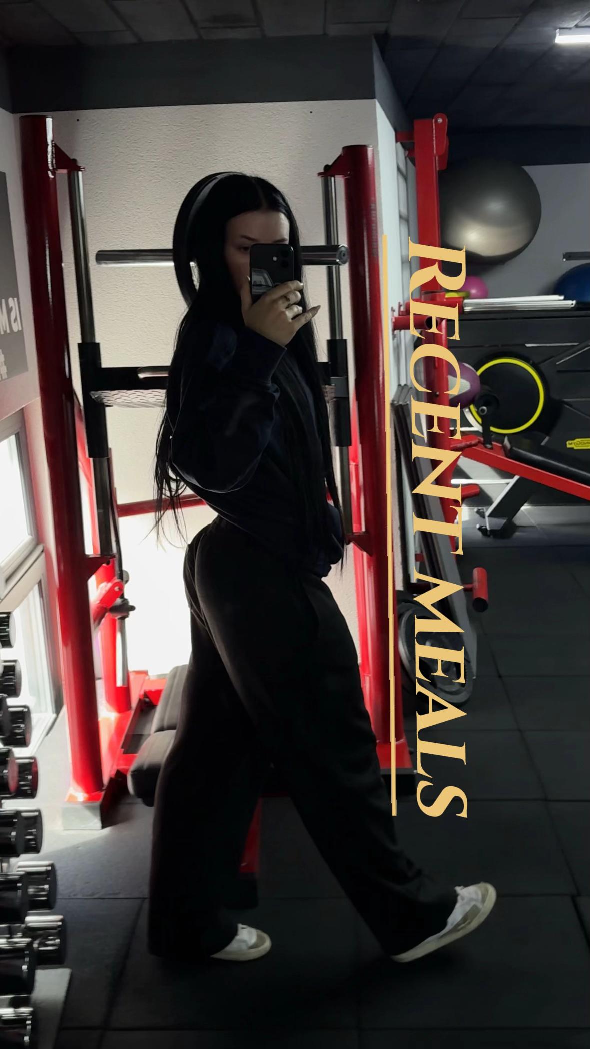 @_anaimamic_