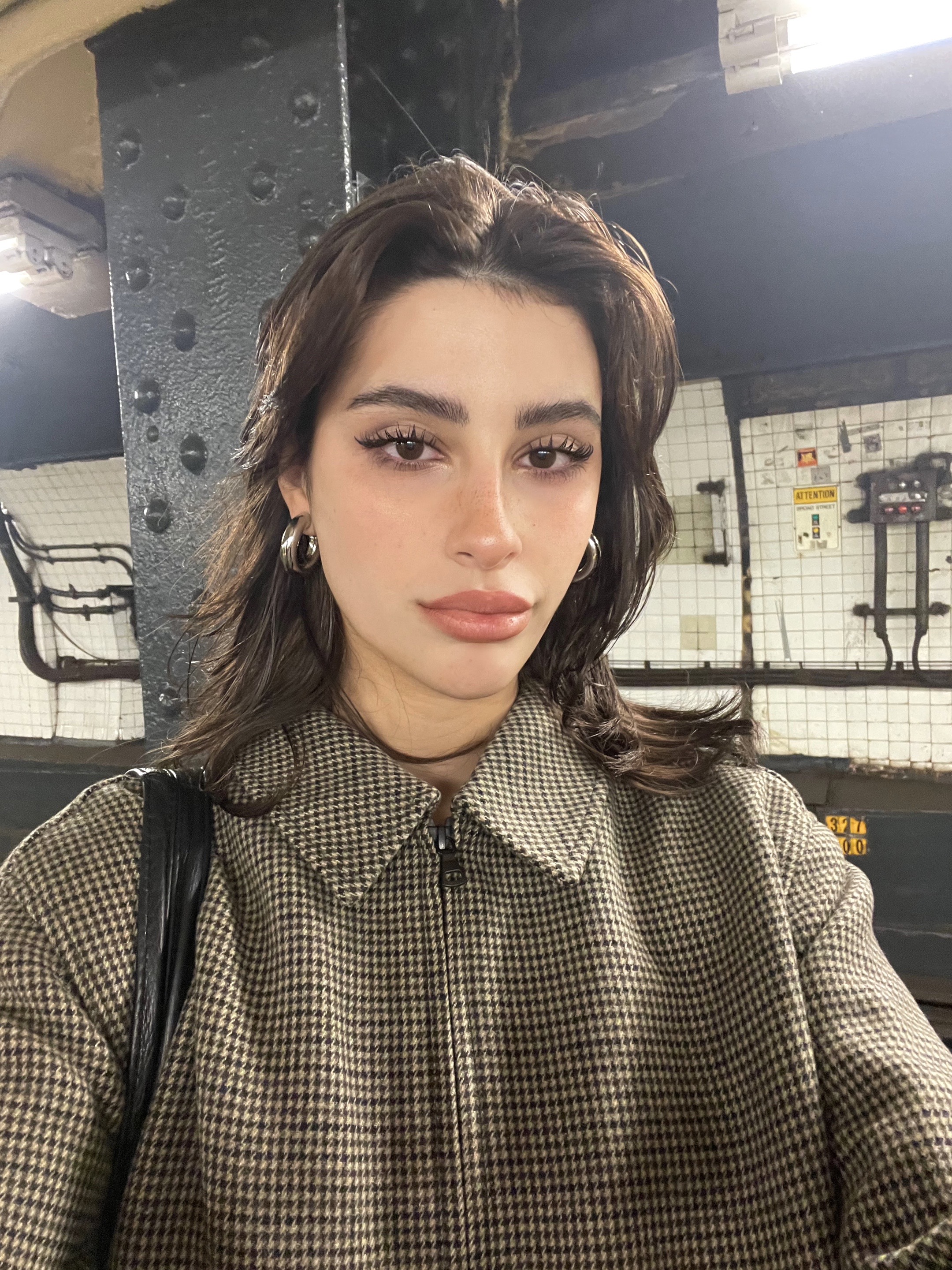 @gabriela