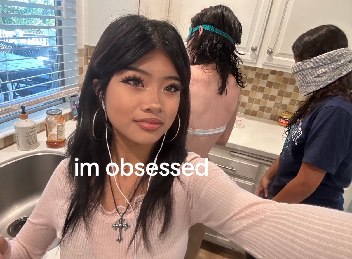 @⠀ ⠀ ⠀ ⠀ ⠀