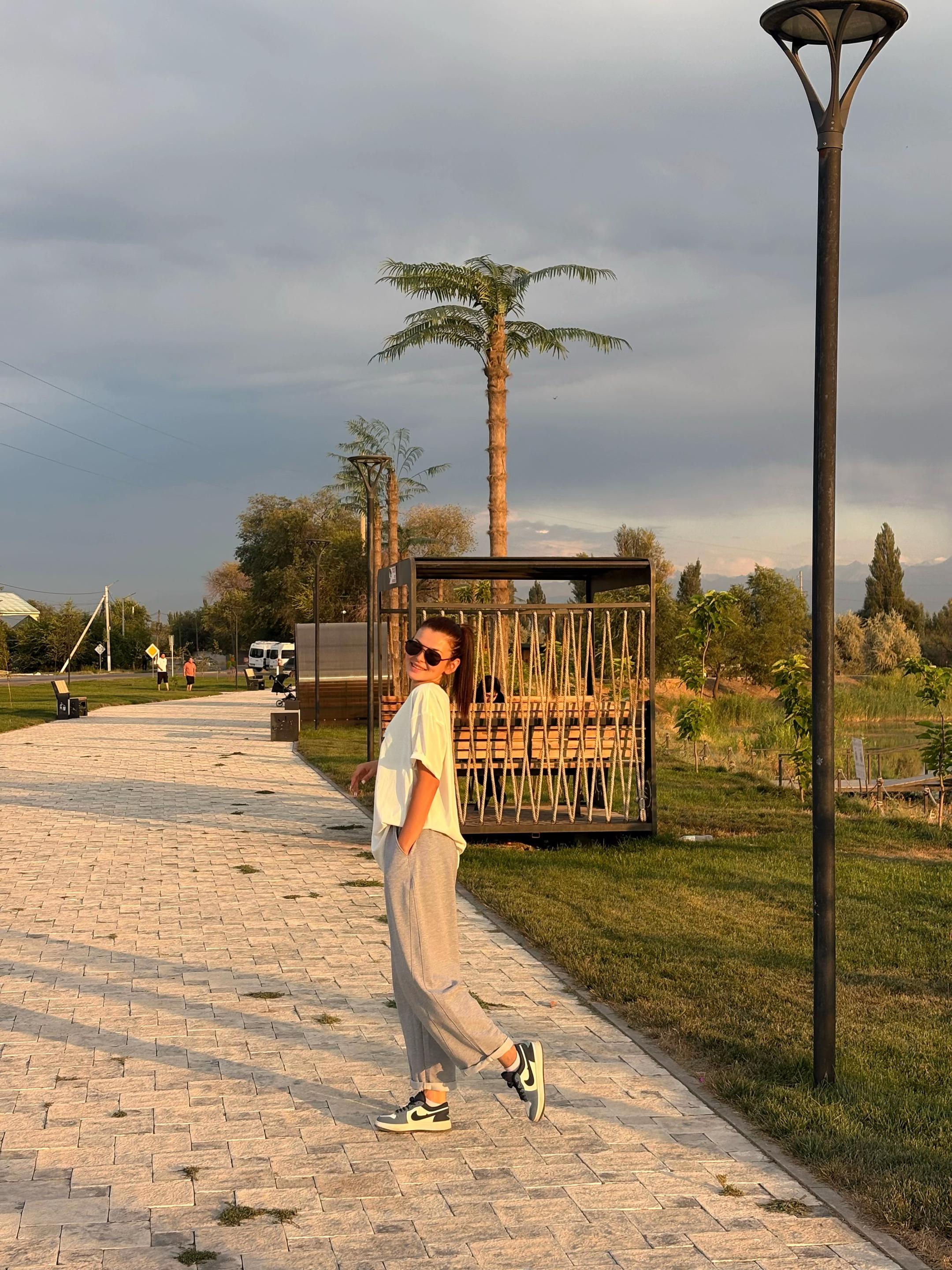 @Kairatovna