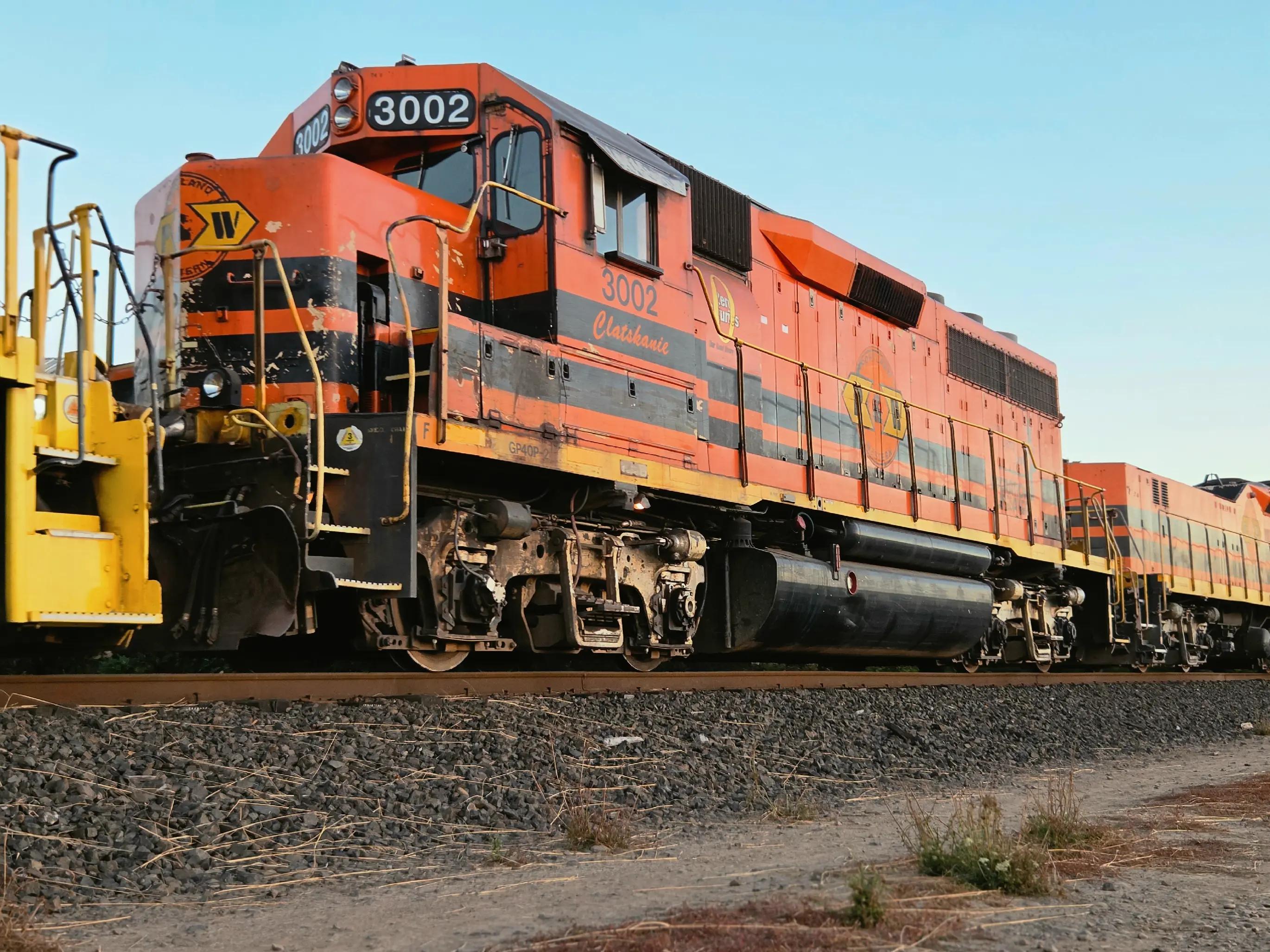 @railfan_parker