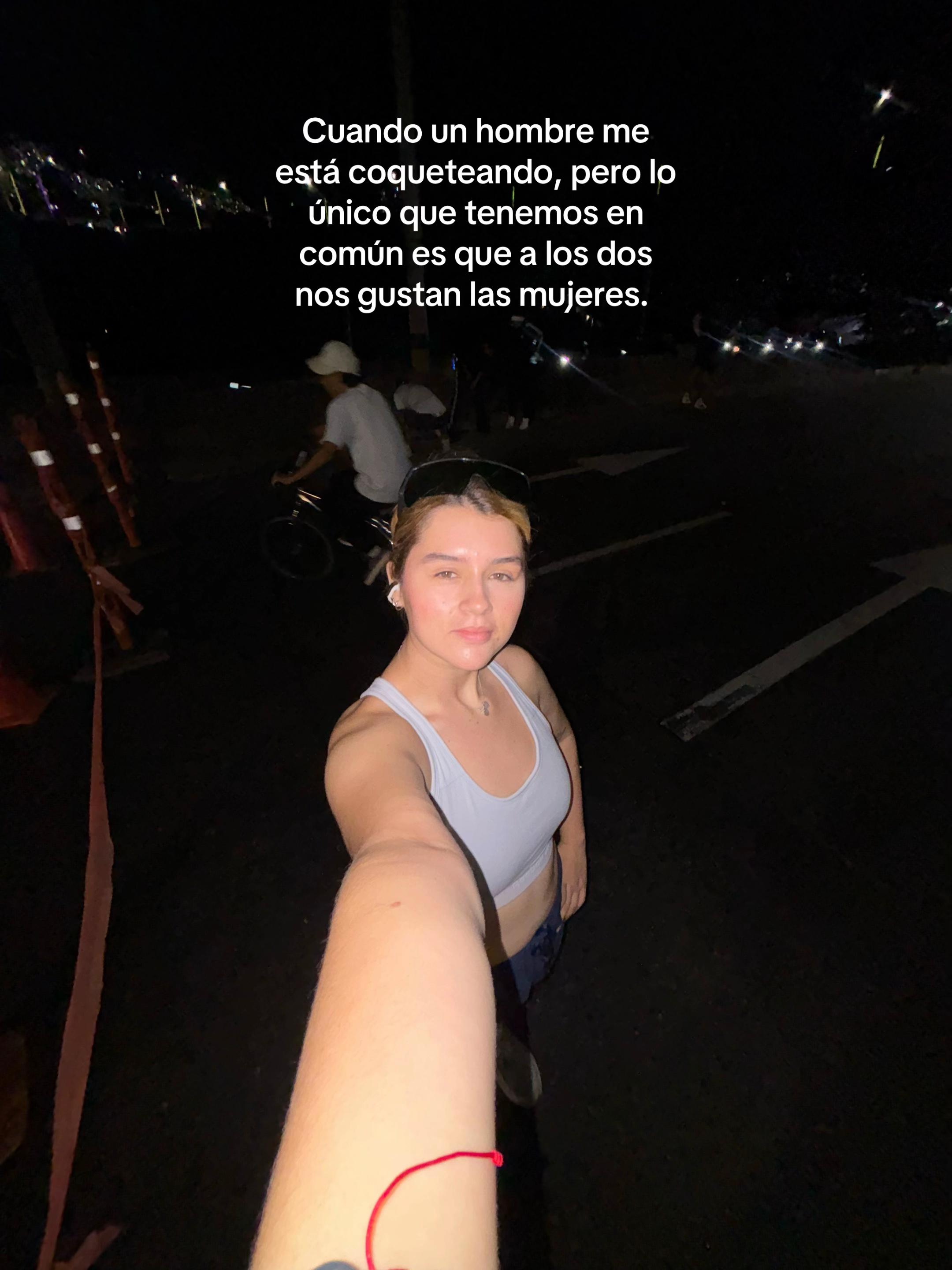 @Sof&iacute;a🦂