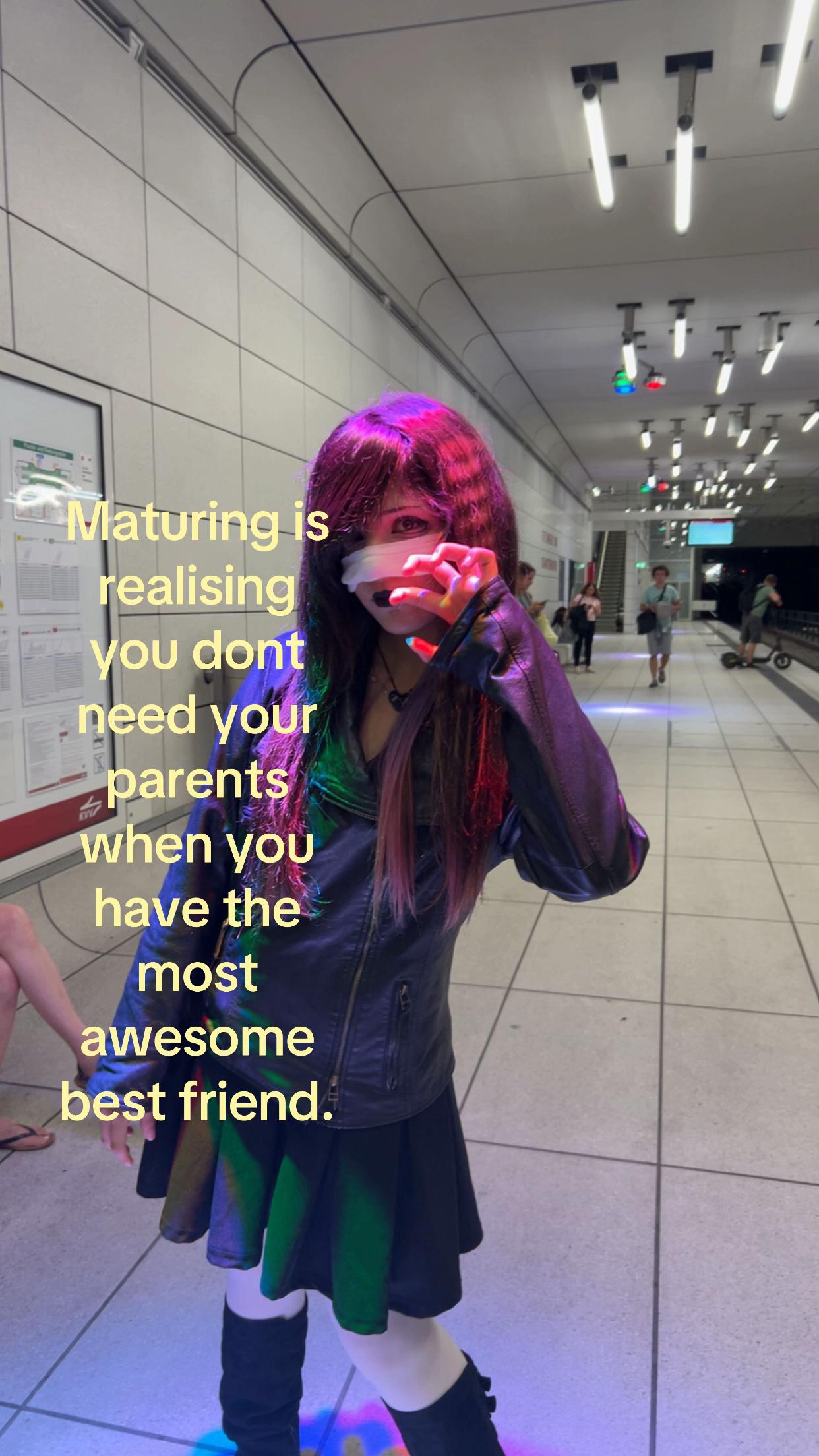 @𝒔𝒉𝒖𝒌𝒊⛑️🔪☭