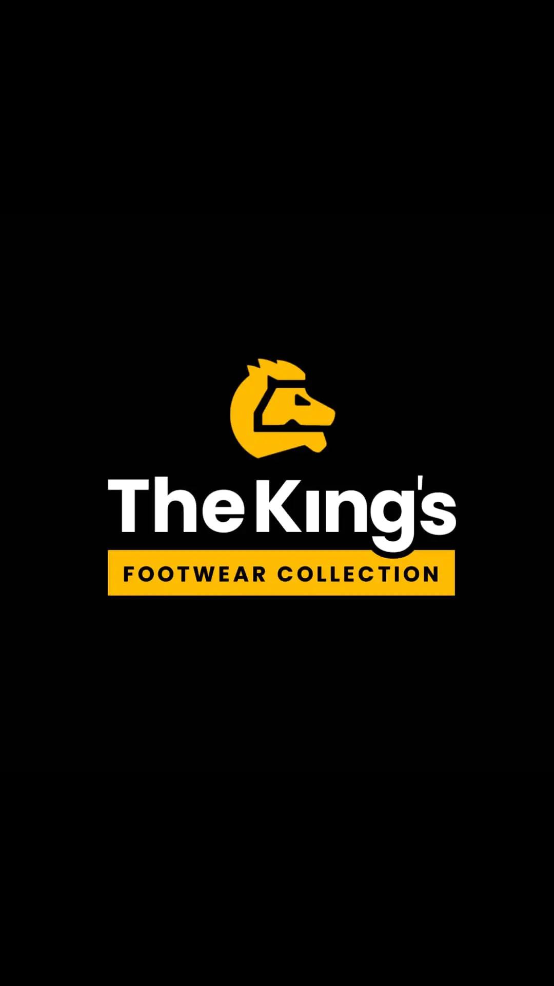 @Footwear Vendor In Trade Fair