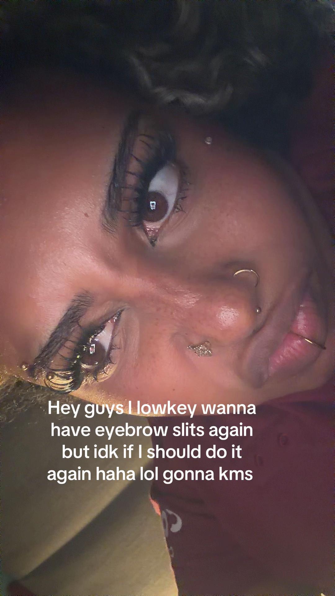 @nicole