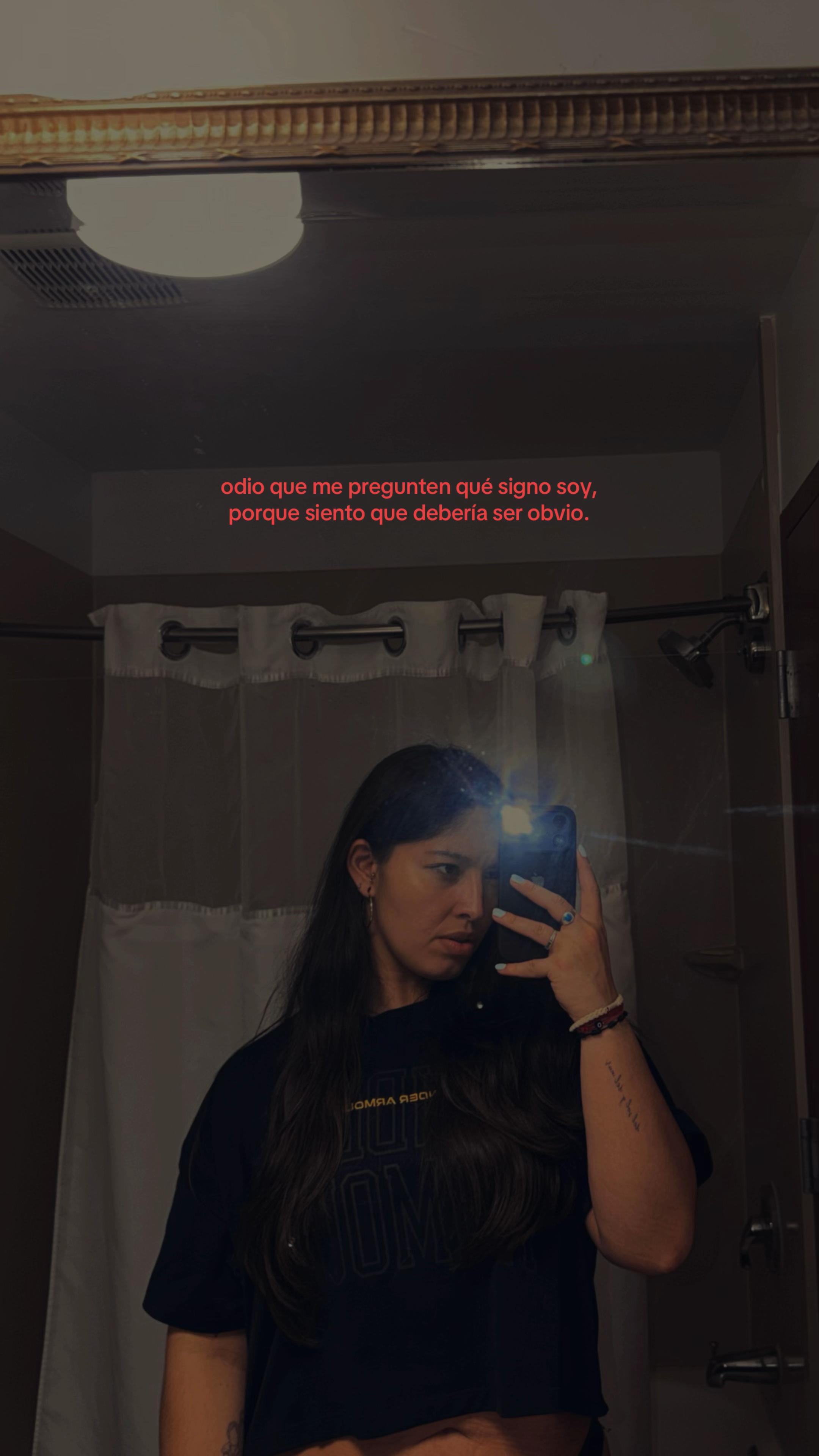 @🦙