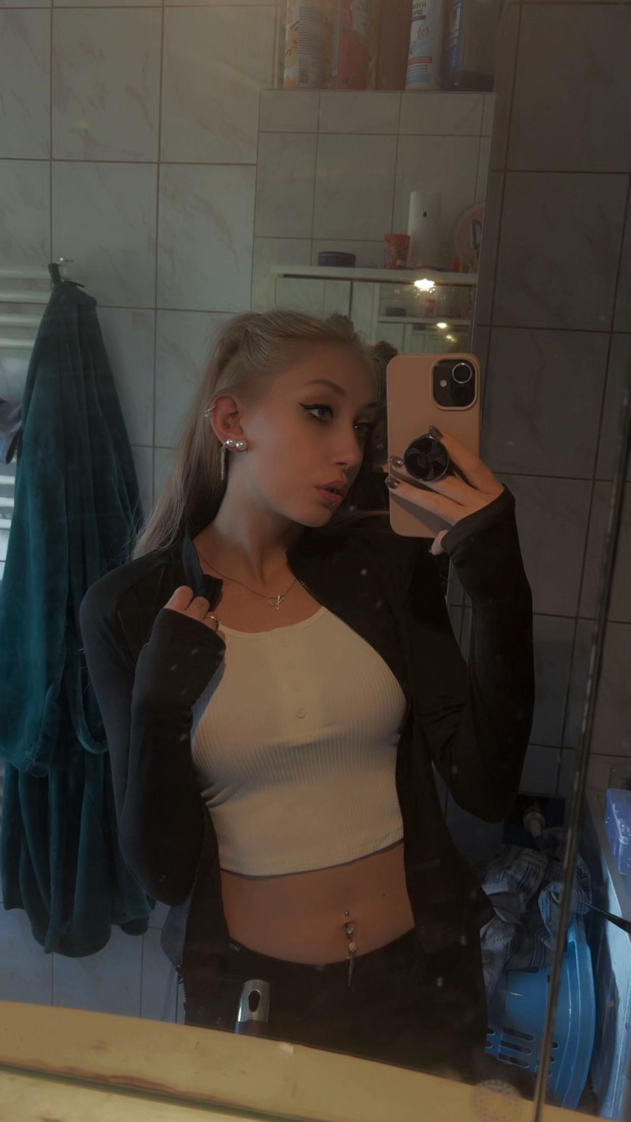 @Livinoox
