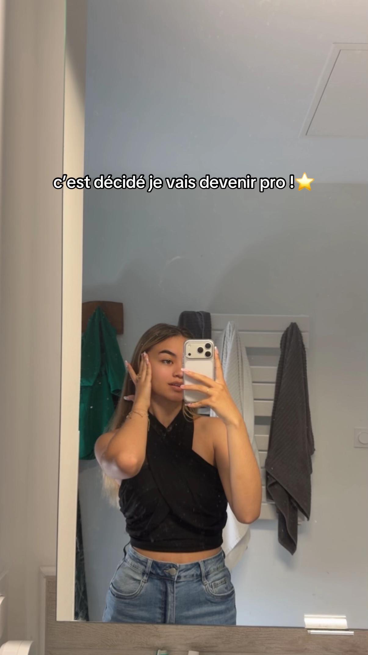 @Twitch : Lyyyli_