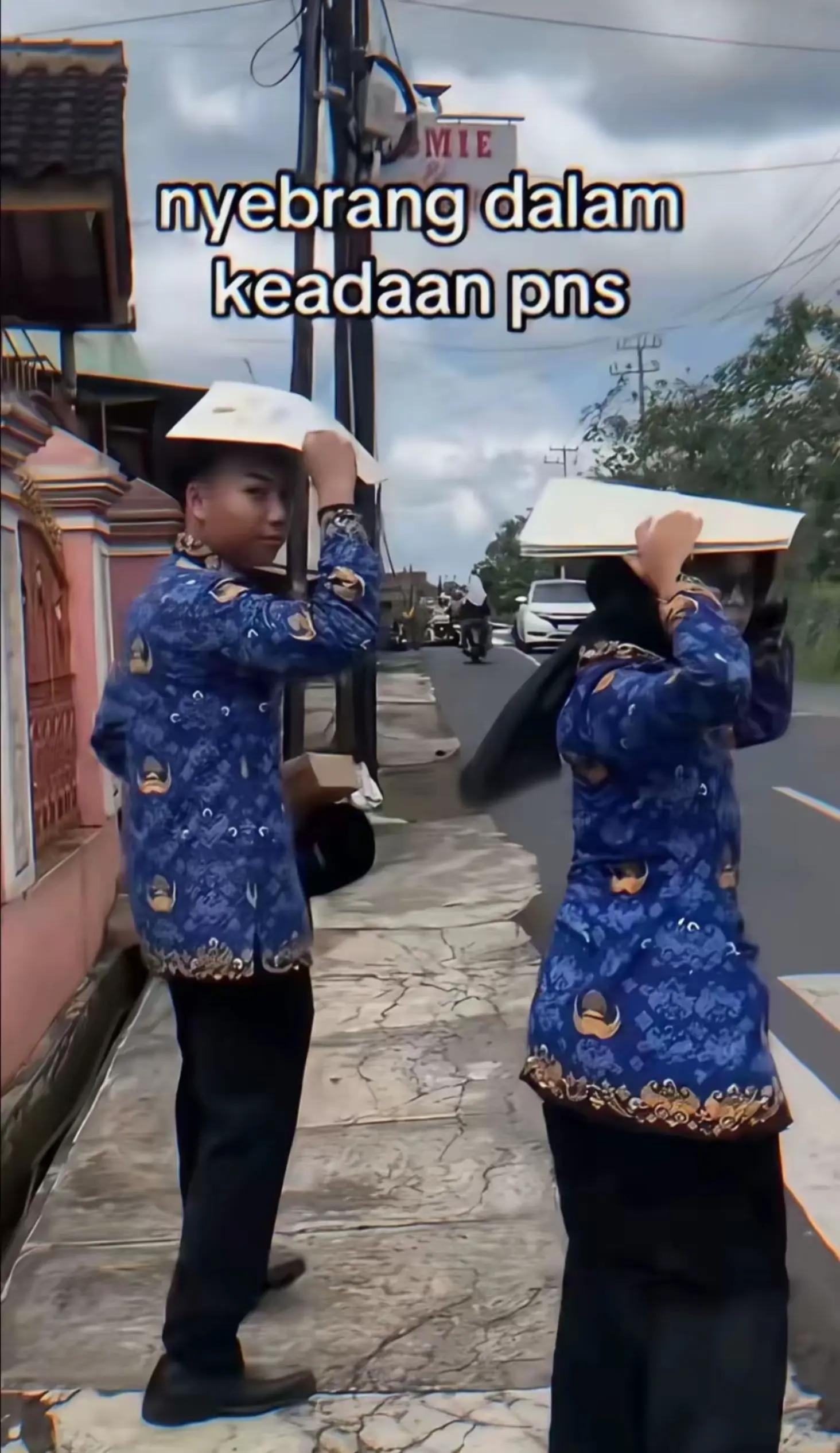 @Andrean_54H