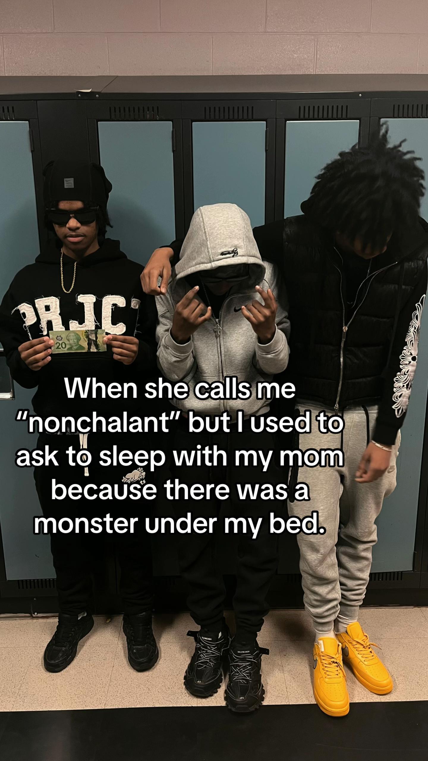 @️
