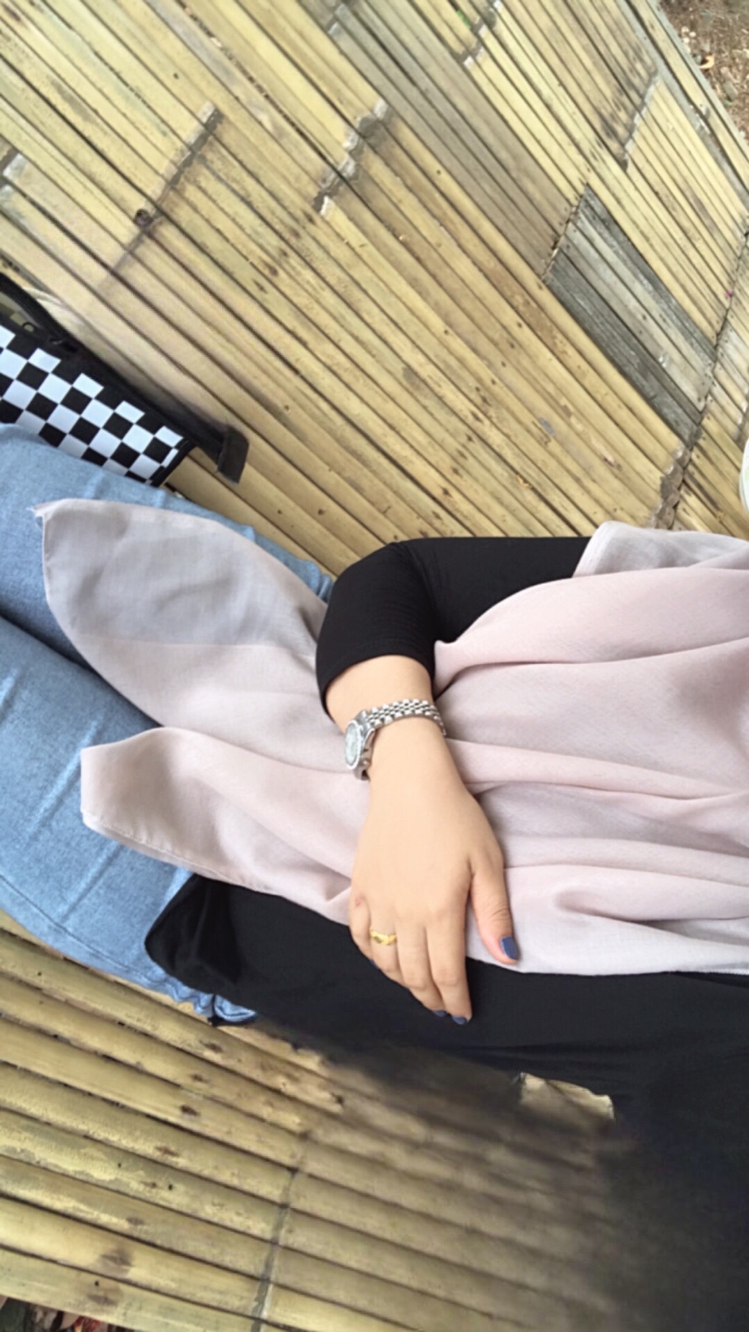 @Febiannisaa