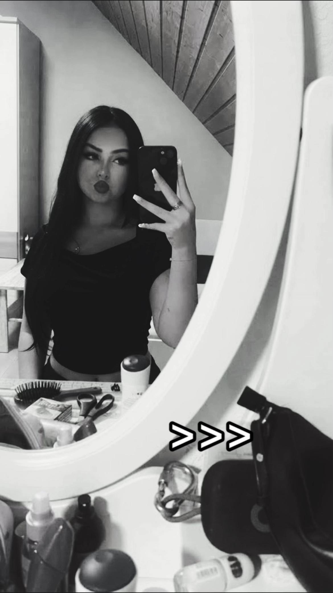 @387 • Lejla