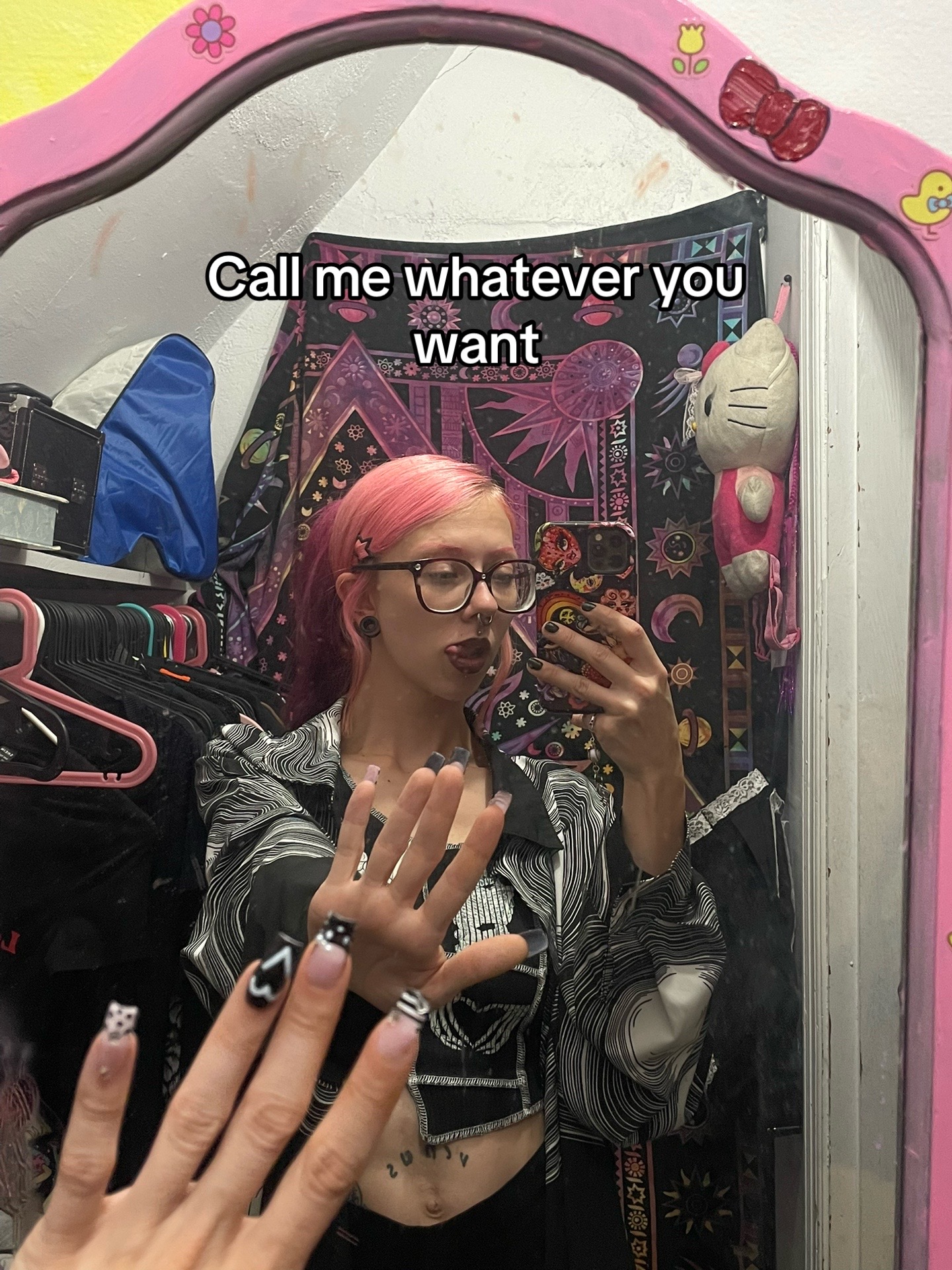 @⋆
