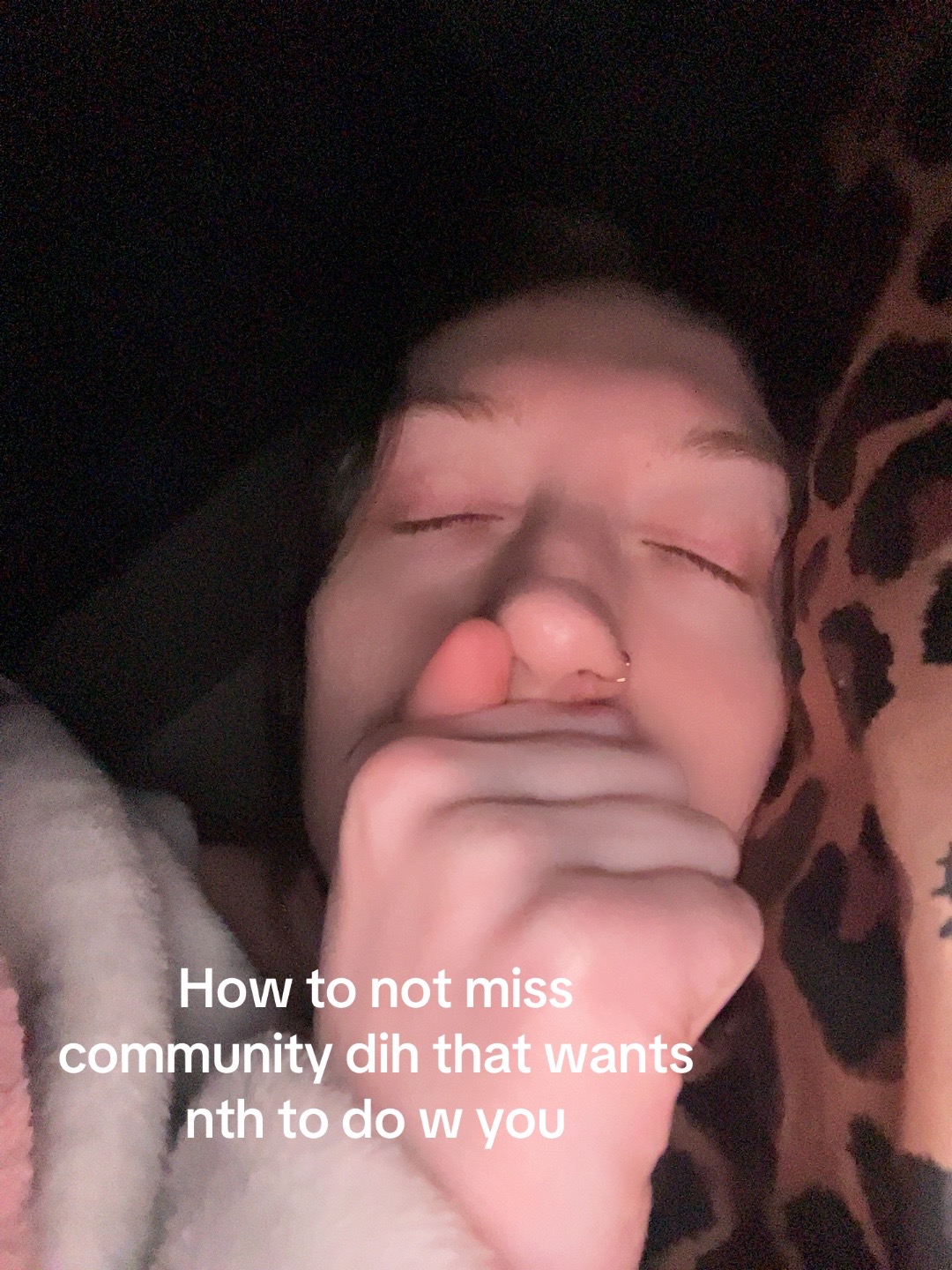 @️